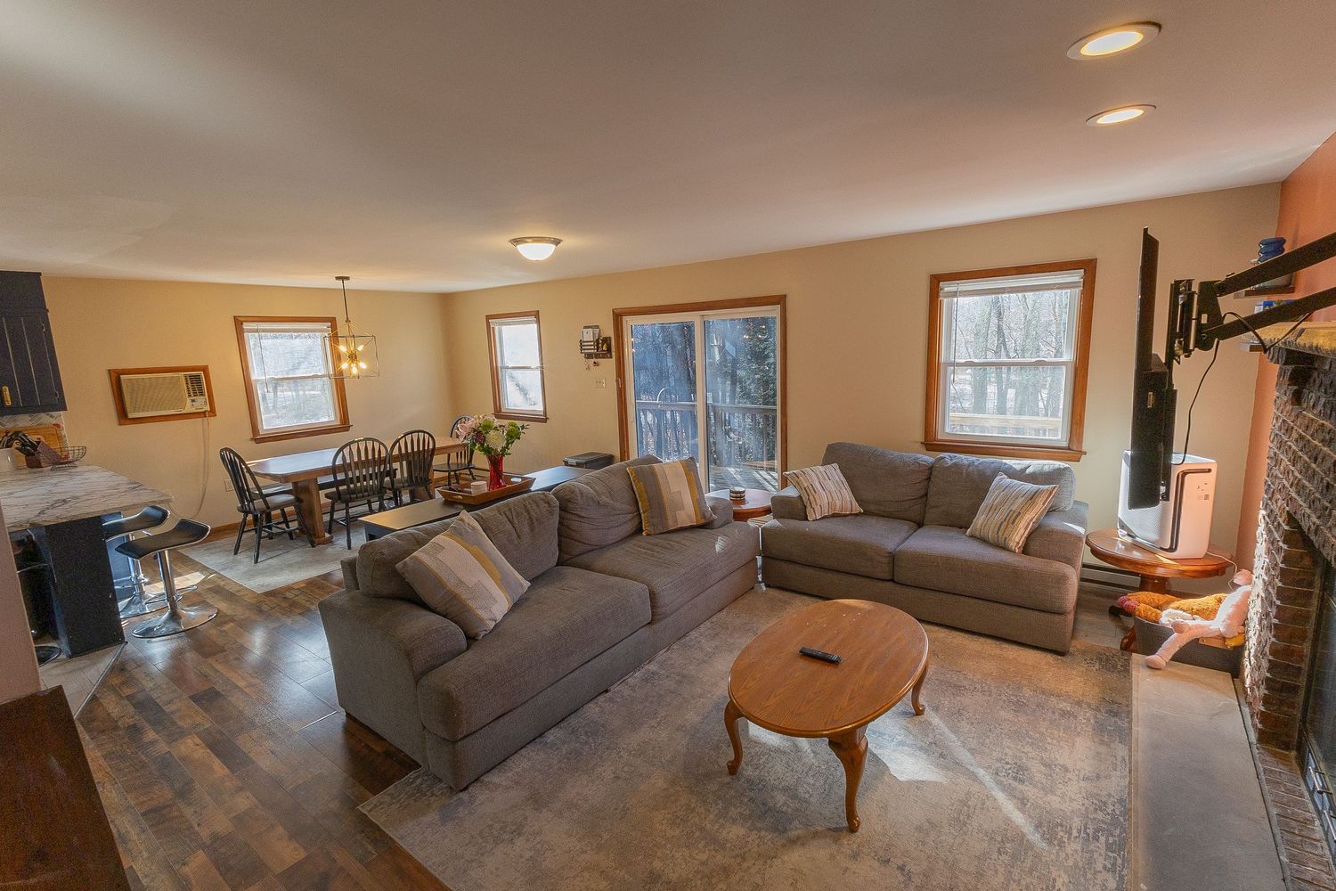 Real estate photography in the Effort, PA