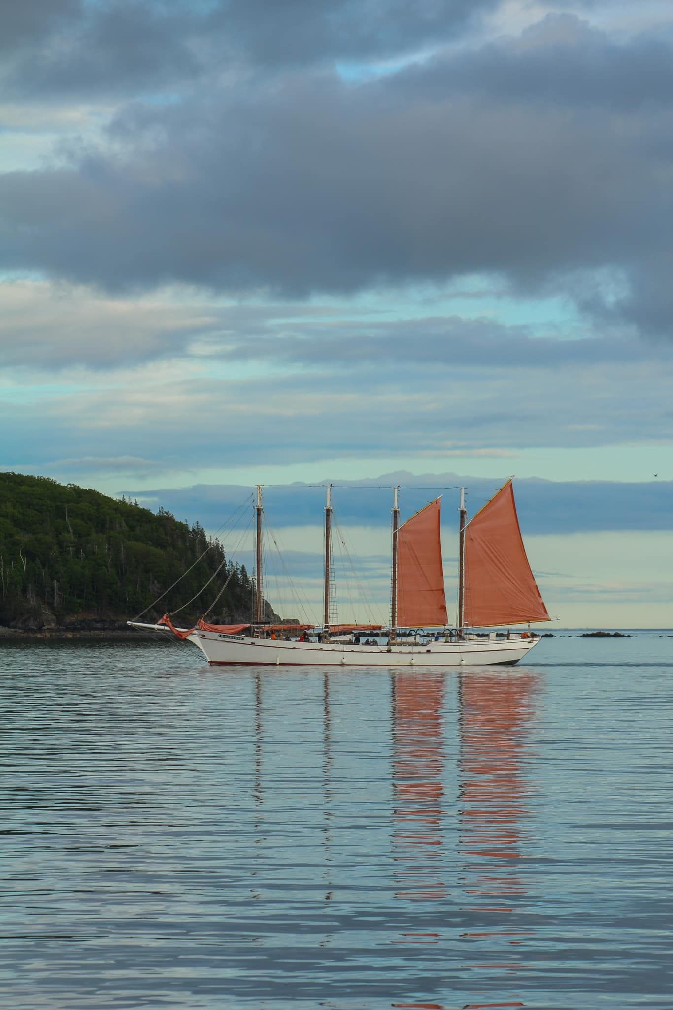 Sail boat