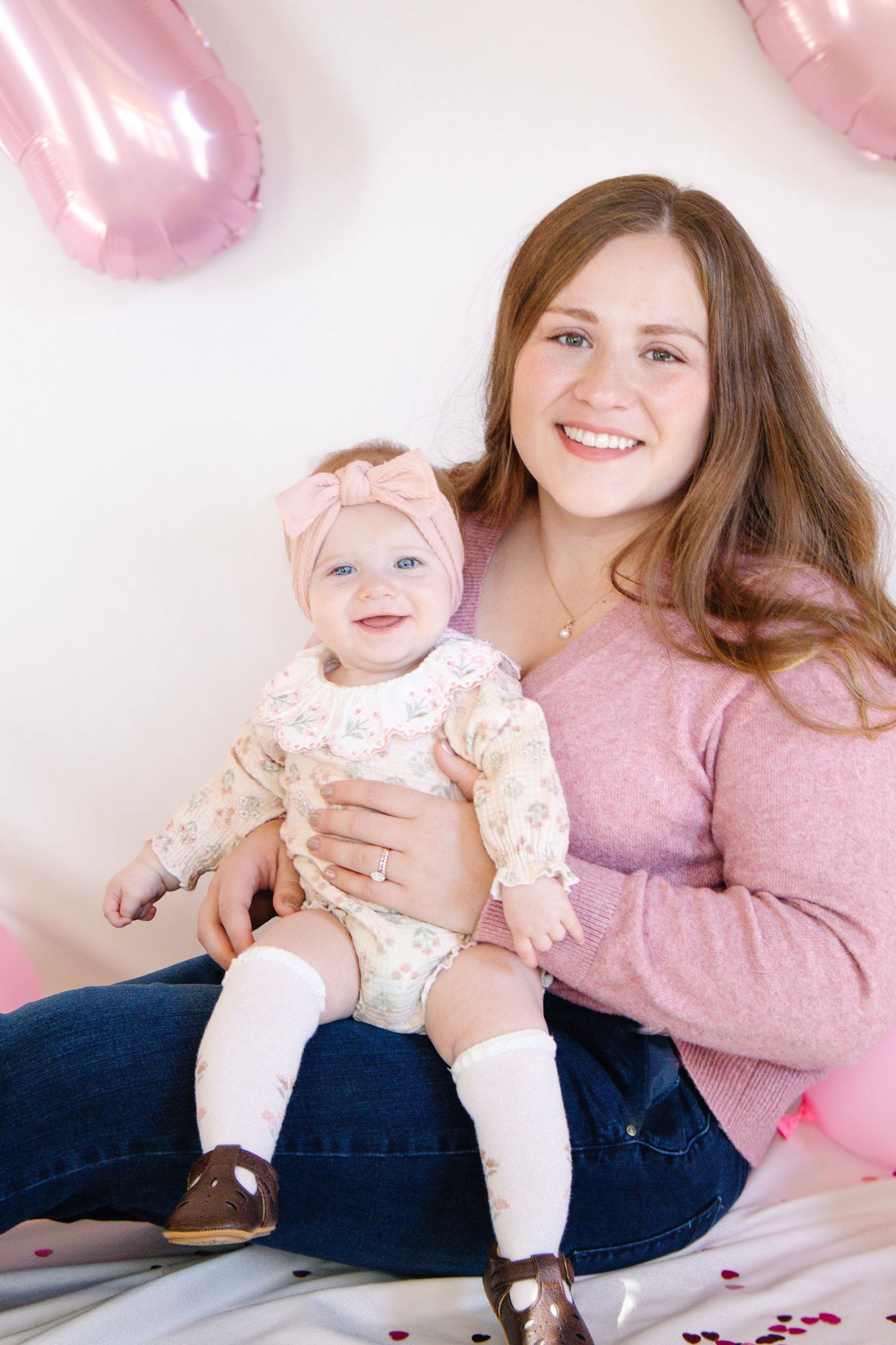 milestone
portrait
lifestyle
motherhood