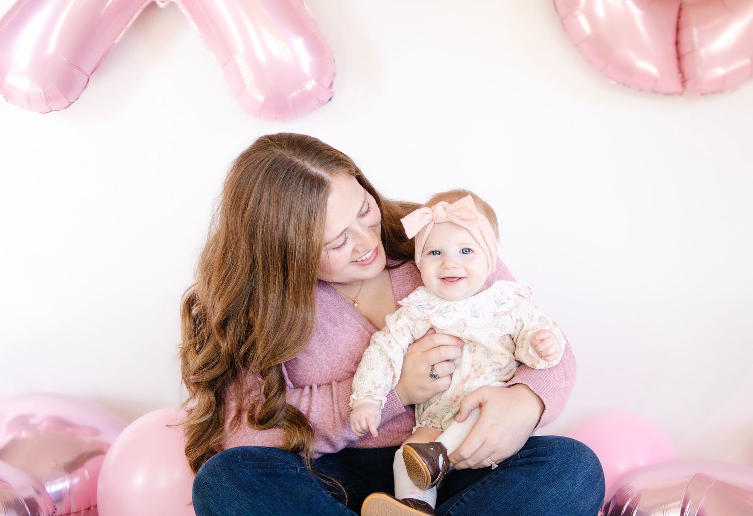 milestone
portrait
lifestyle
motherhood