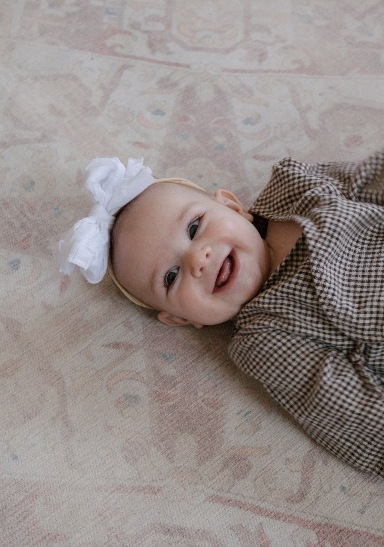 milestone
portrait
lifestyle
newborn