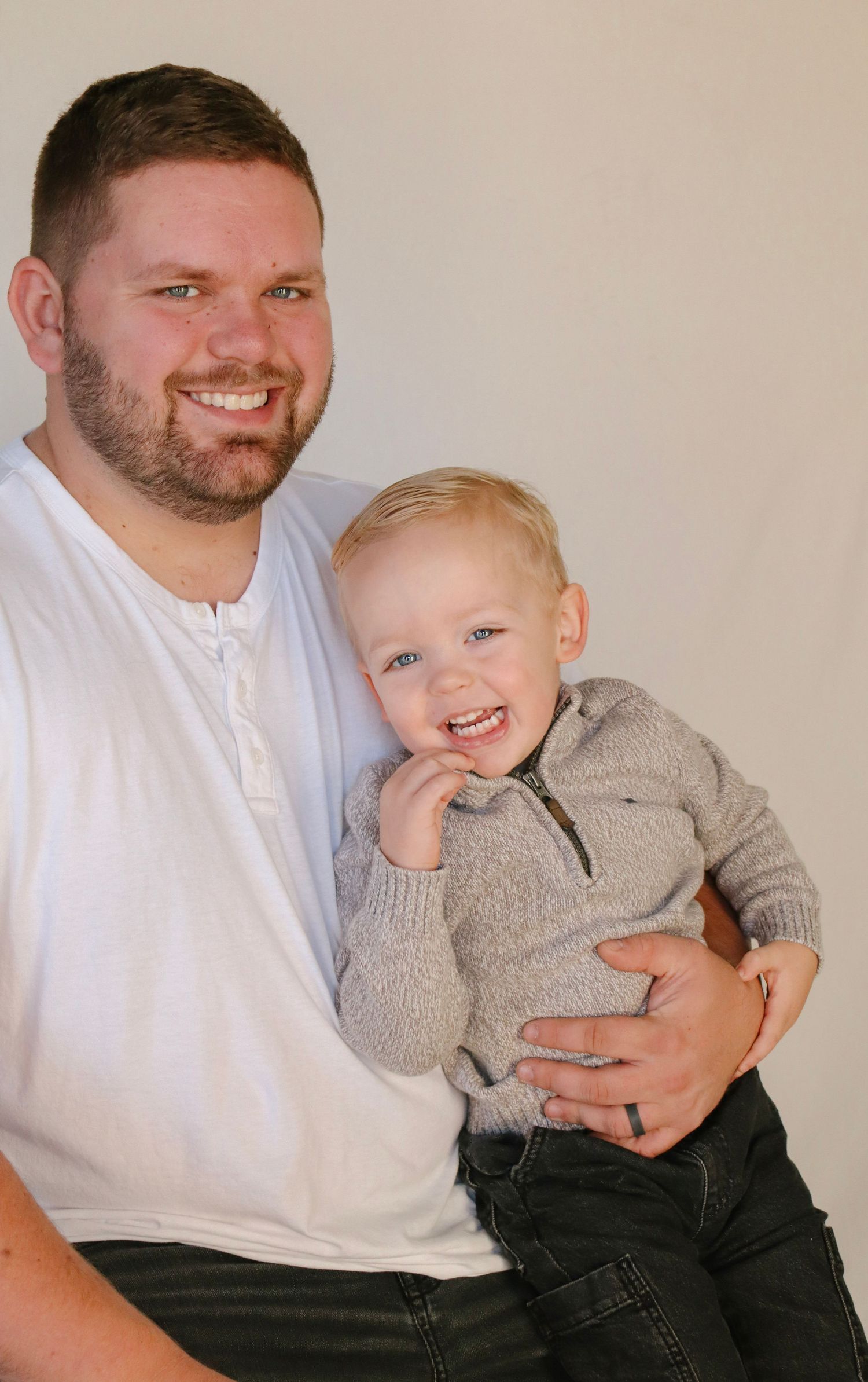 milestone
portrait
lifestyle