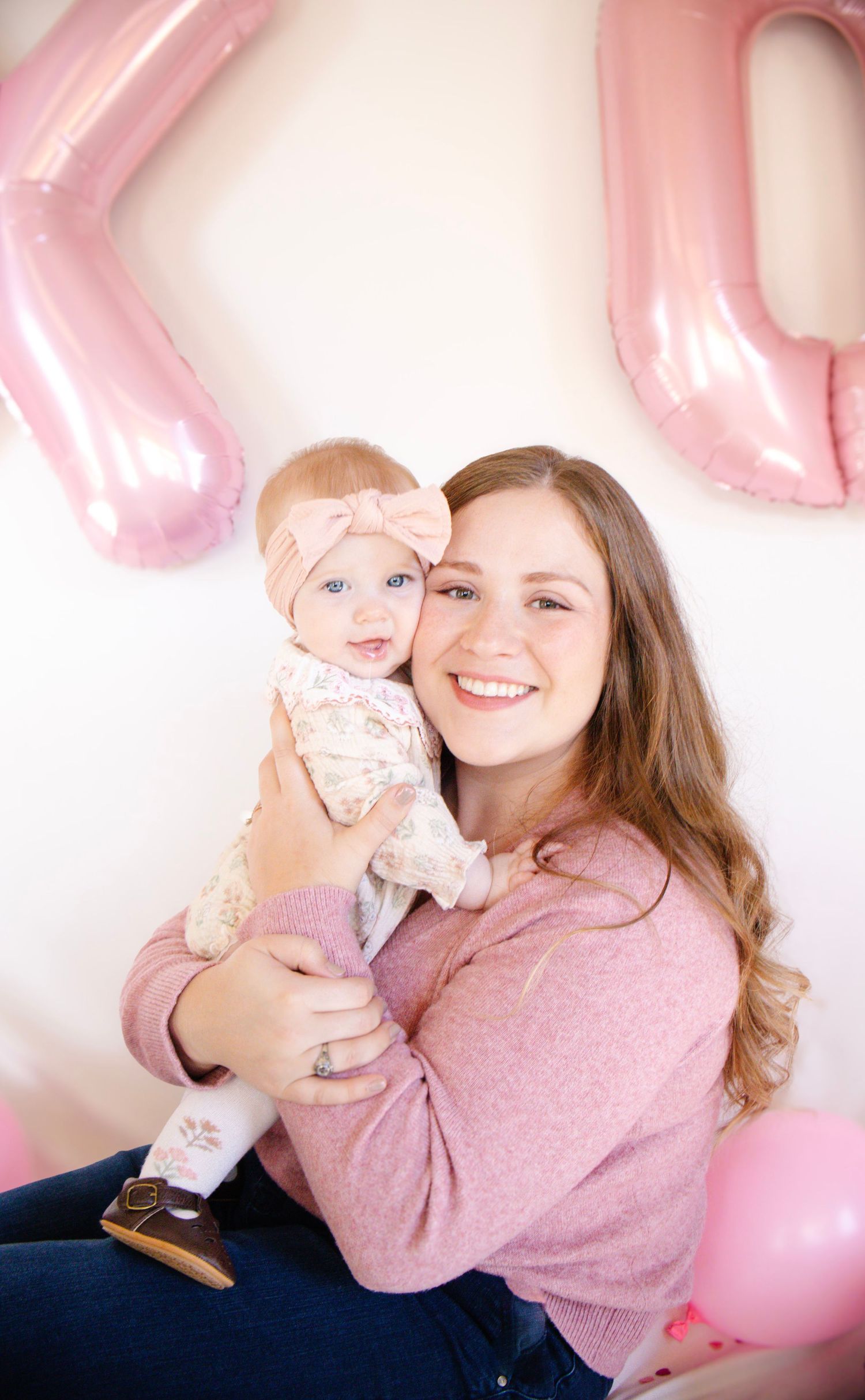 milestone
portrait
lifestyle
motherhood