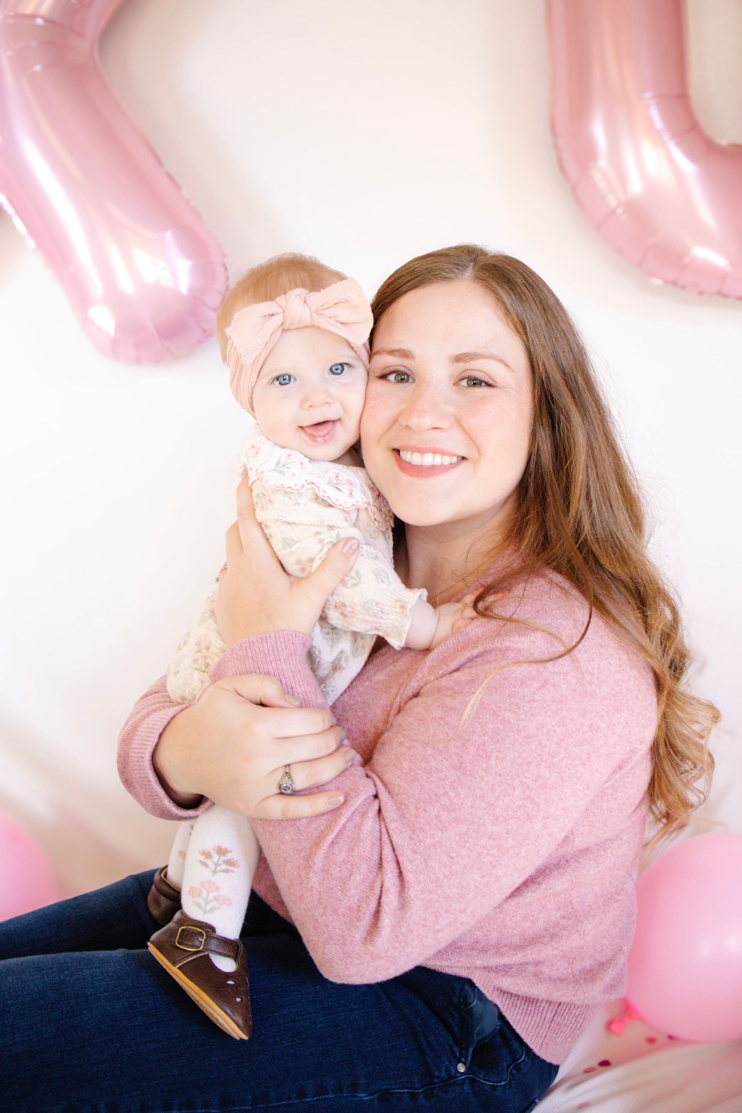 milestone
portrait
lifestyle
motherhood