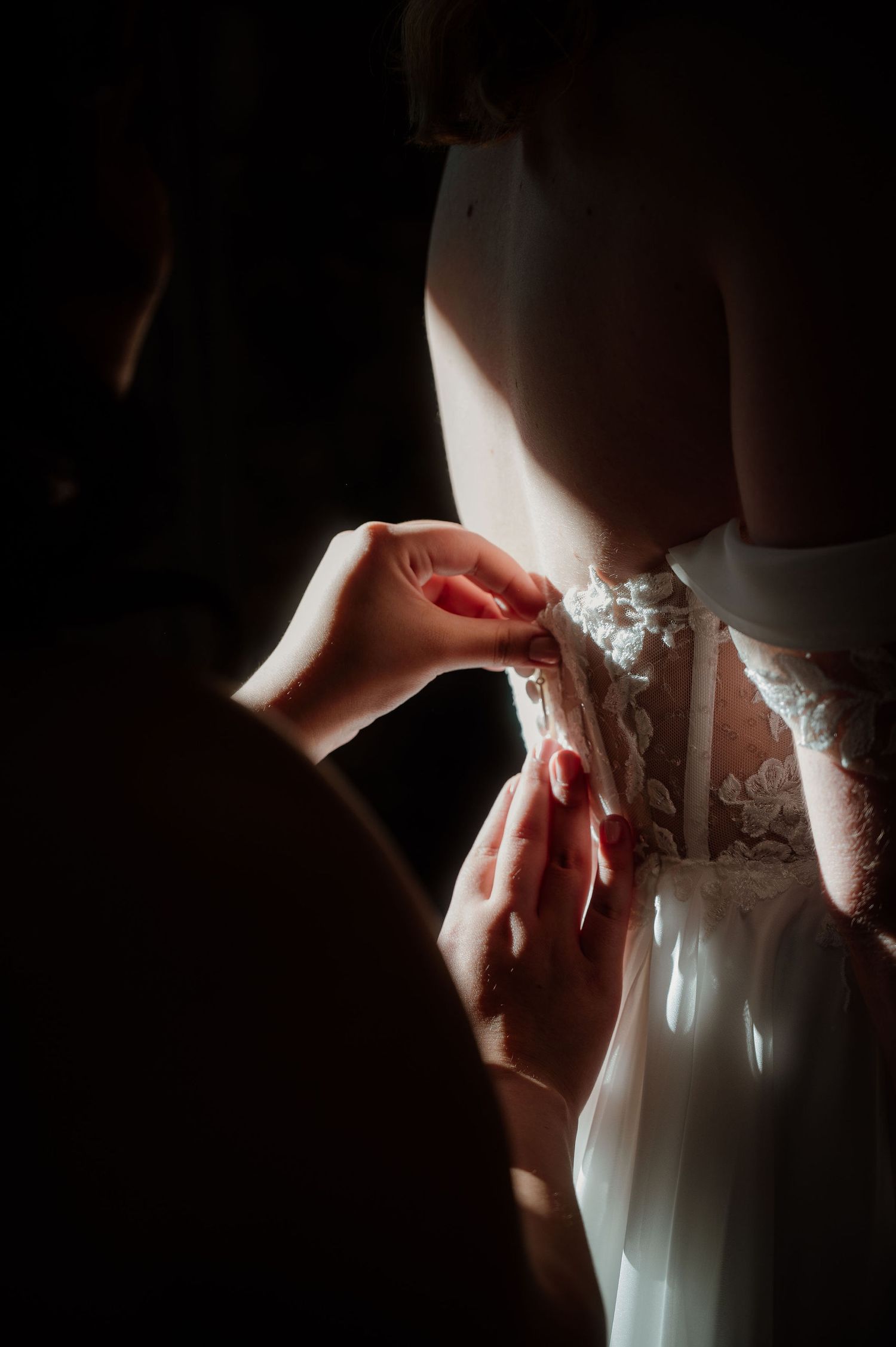 documentary wedding photography in Pyrgos Melissourgou, Greece