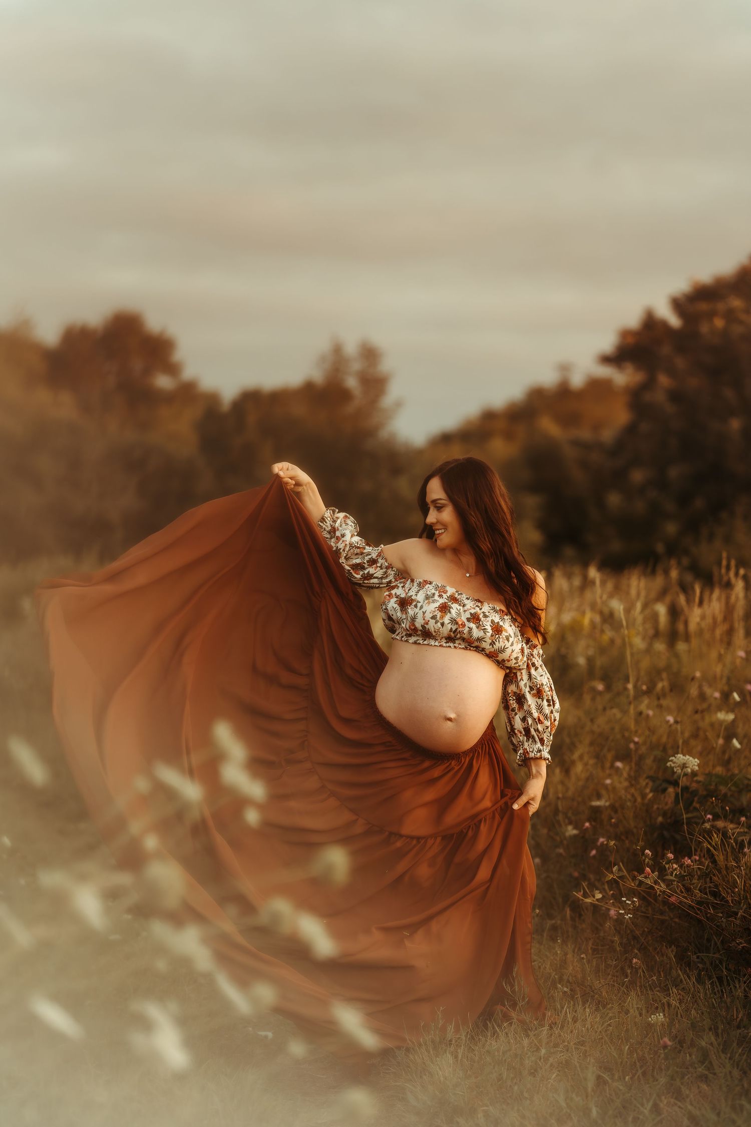 Maternity photos in Southeast Wisconsin with minimal studio styling