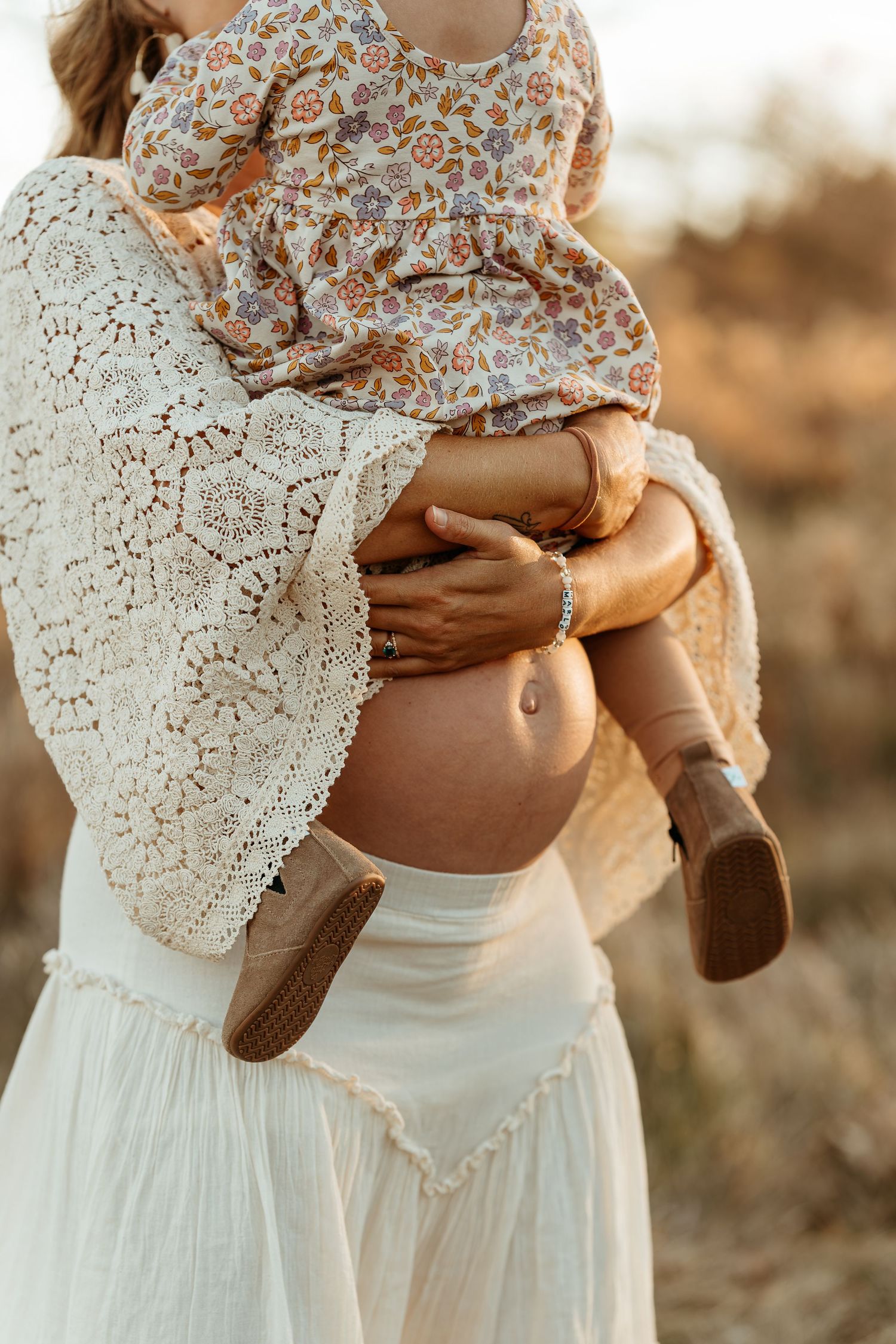 Family and Maternity photos in Southeast Wisconsin