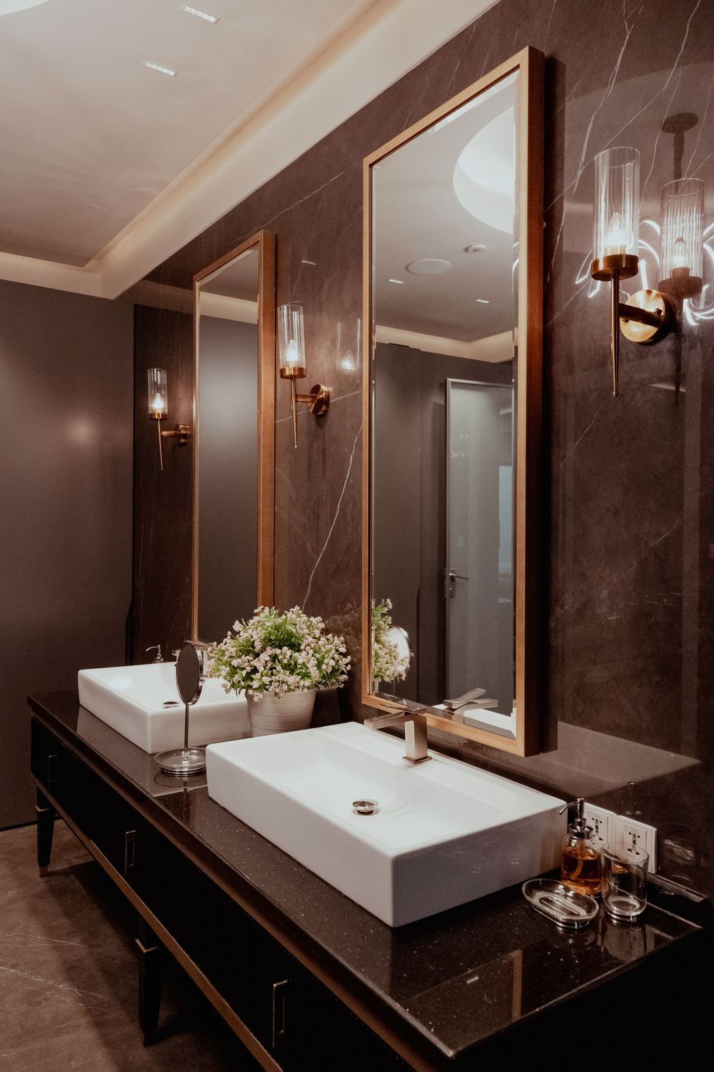 Architecture and Interiors Photographer Based in London | Real estate photography