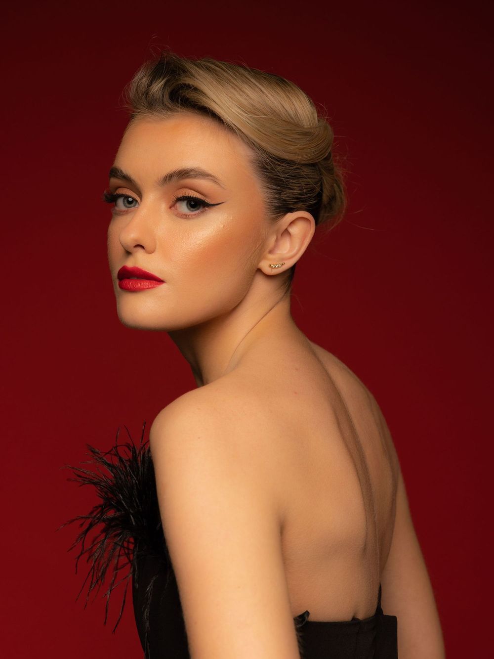 Editorial beauty photography - creative campaign shoot in London by Farheen Shaikh | Shot by Farheenxo