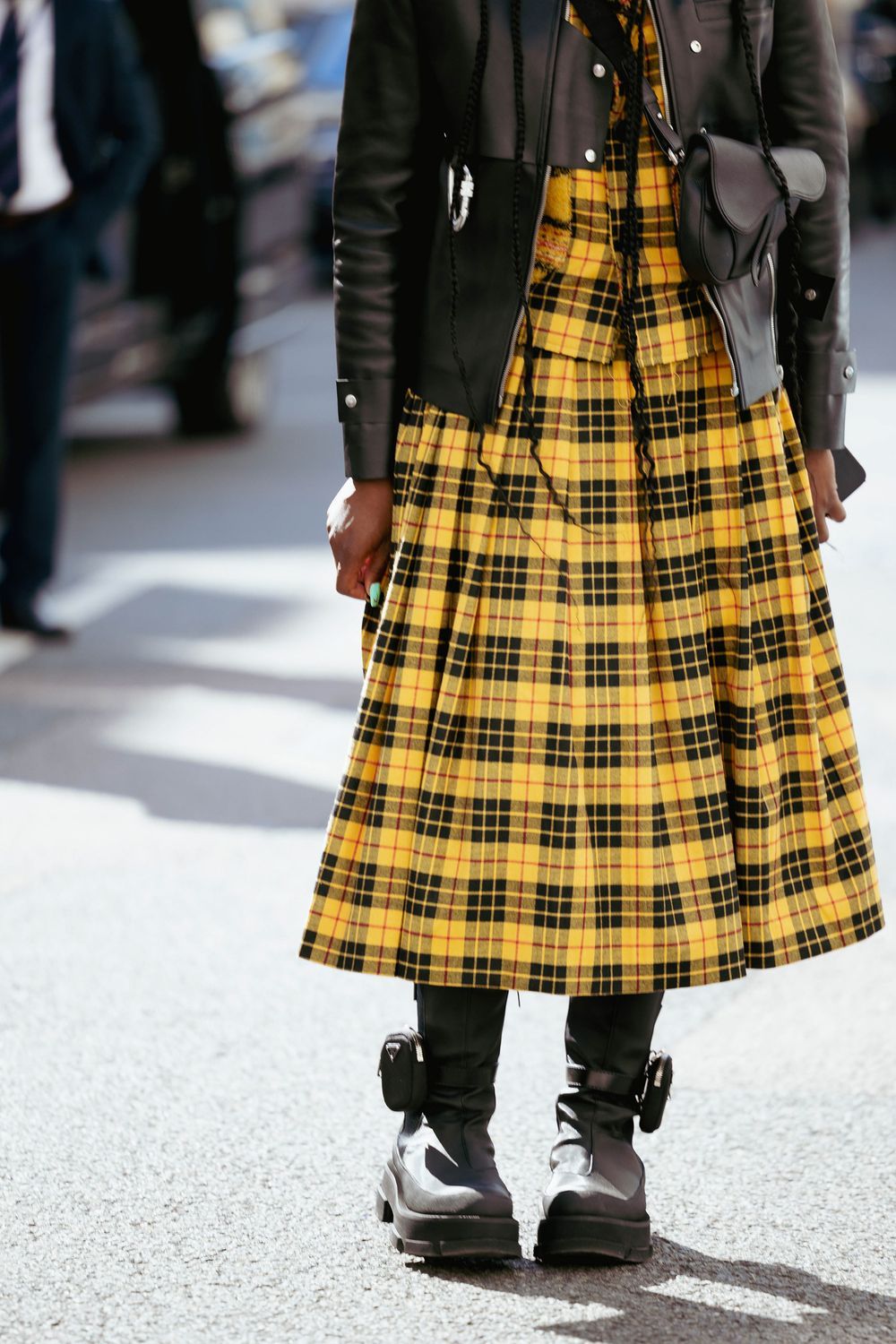 London fashion photographer – editorial street style portrait during Paris Fashion Week, captured by Shot by Farheenxo