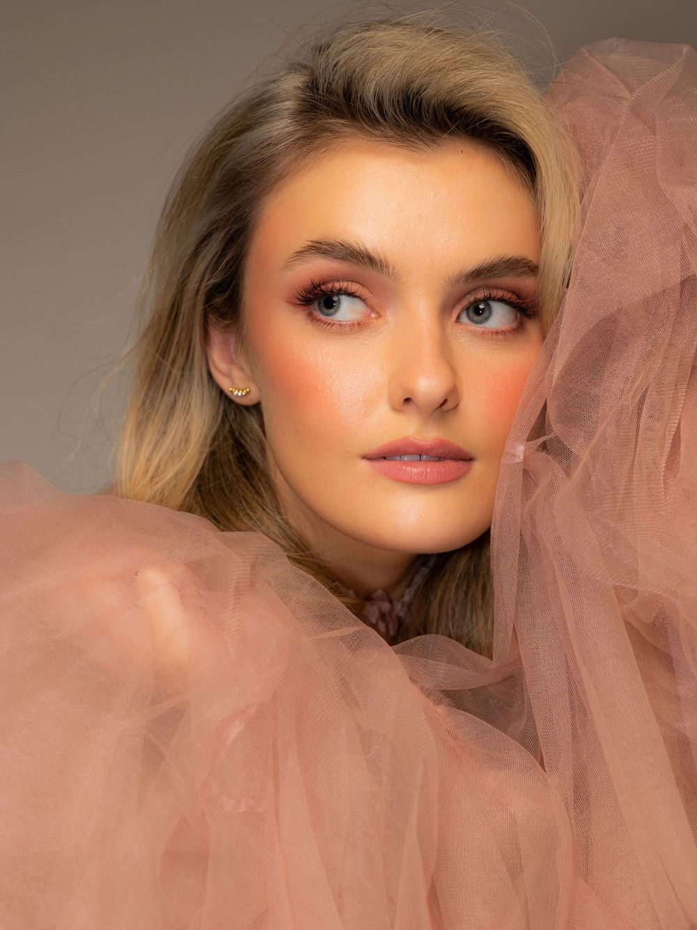 Editorial beauty photography - creative campaign shoot in London by Farheen Shaikh | Shot by Farheenxo