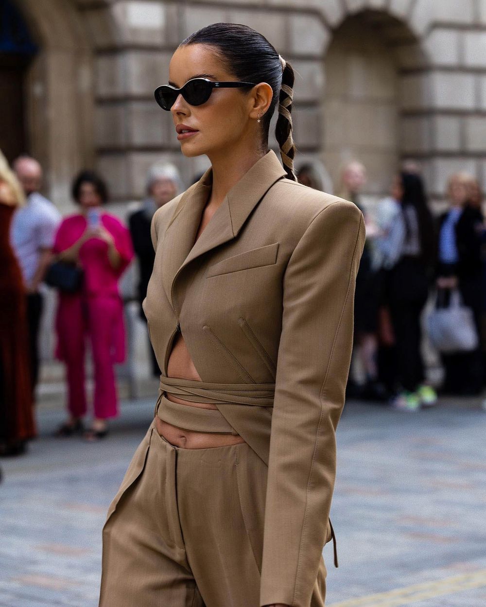 London fashion photographer – editorial street style portrait during LFW, captured by Shot by Farheenxo