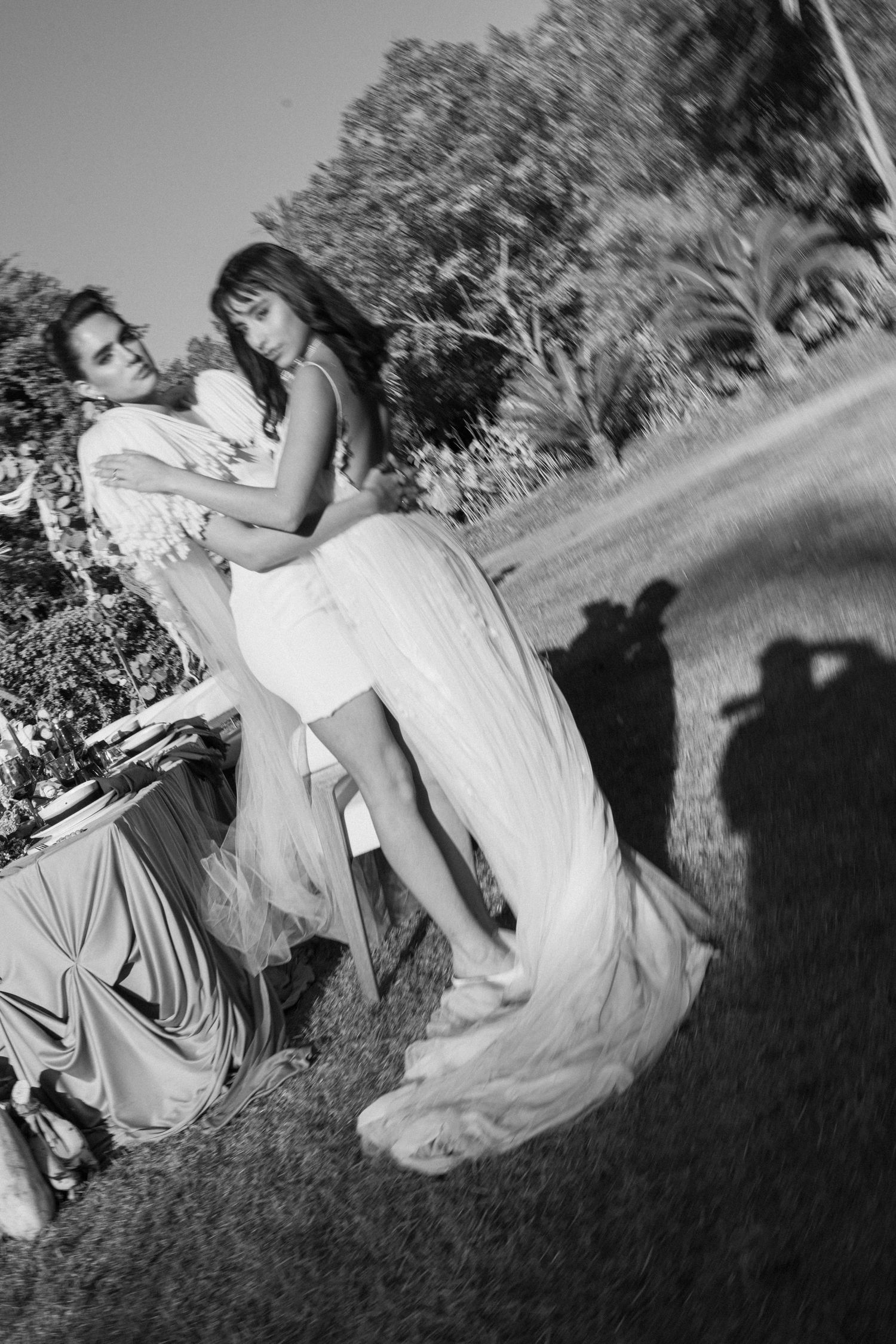 couple sesion in destination wedding