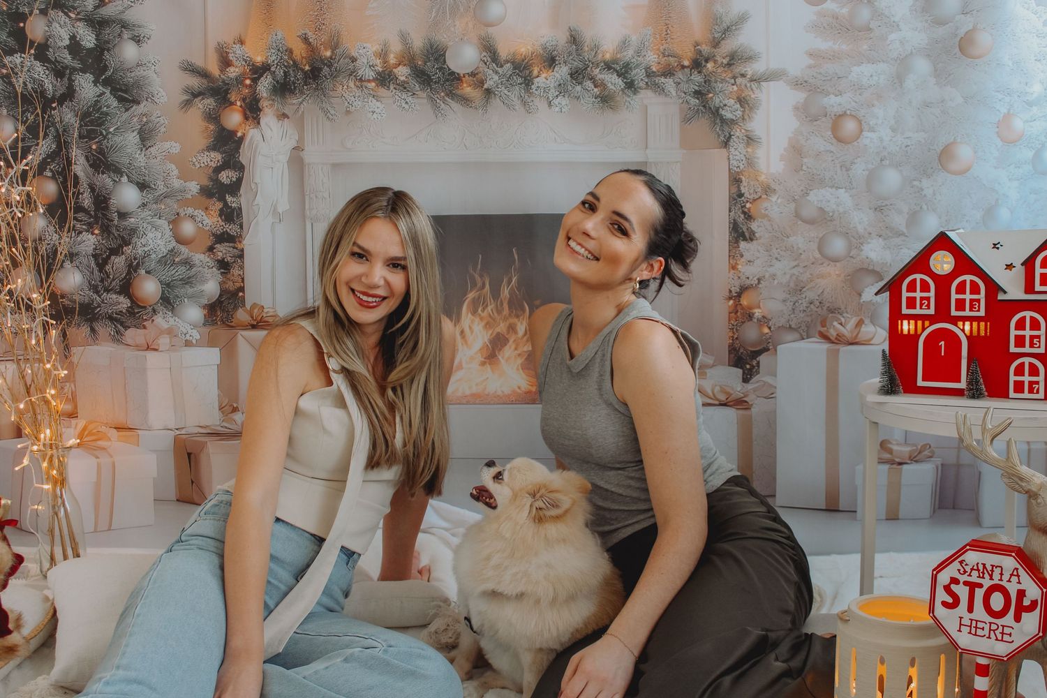 Friendmas Photos, Studio in Auckland