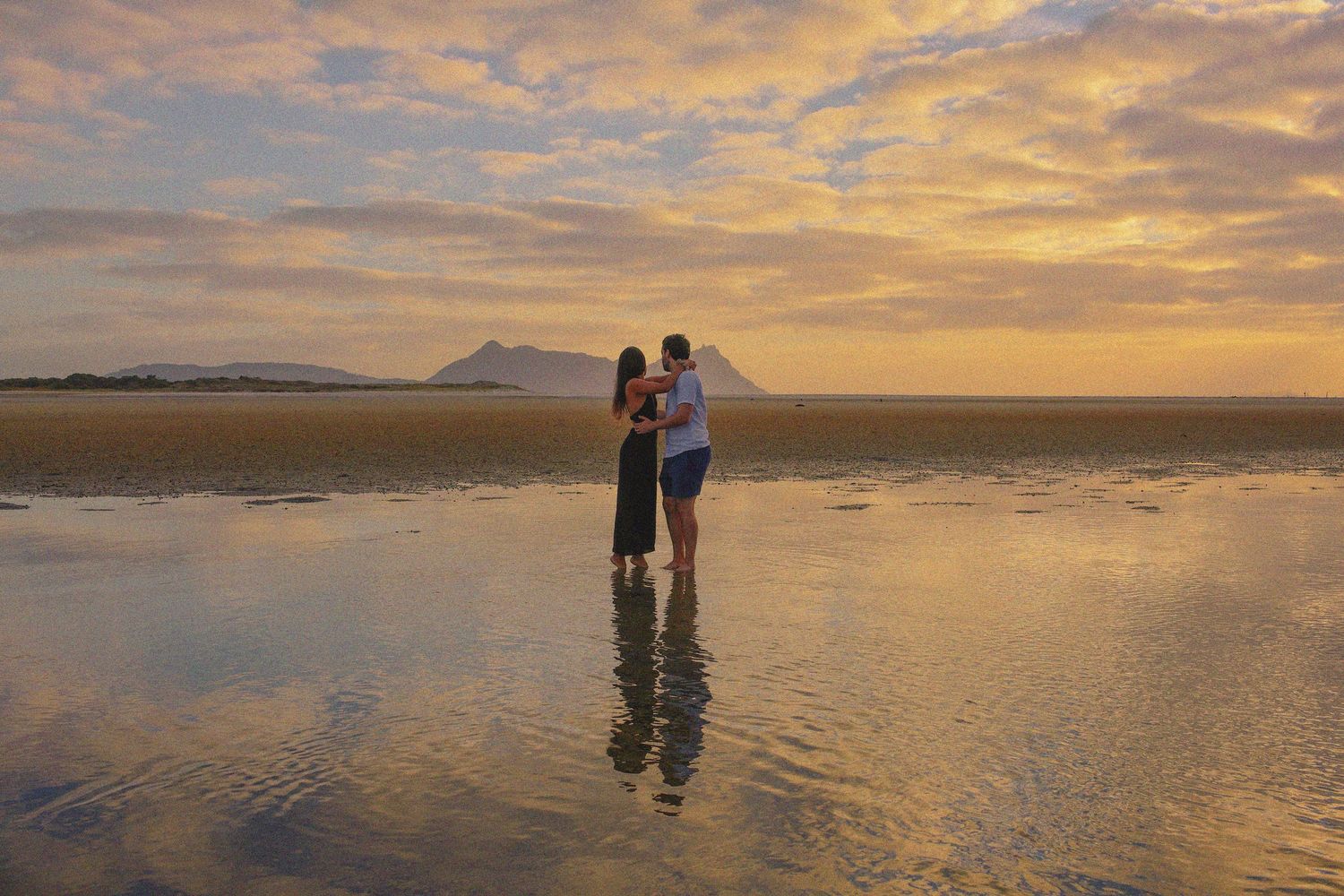 Couples Photographer based in Auckland, New Zealand