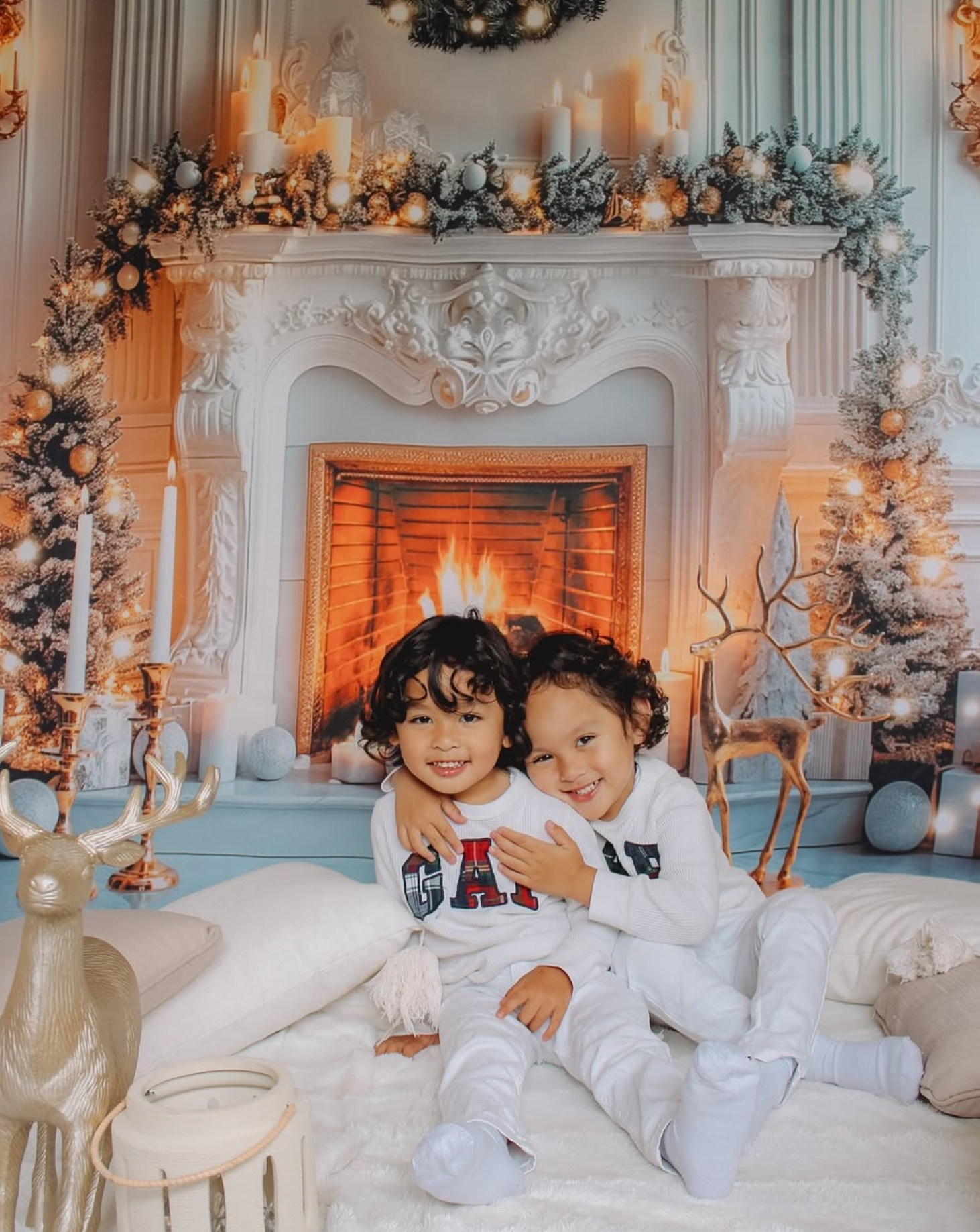 Warm golden Christmas mini sessions photos, North Shore, Auckland studio