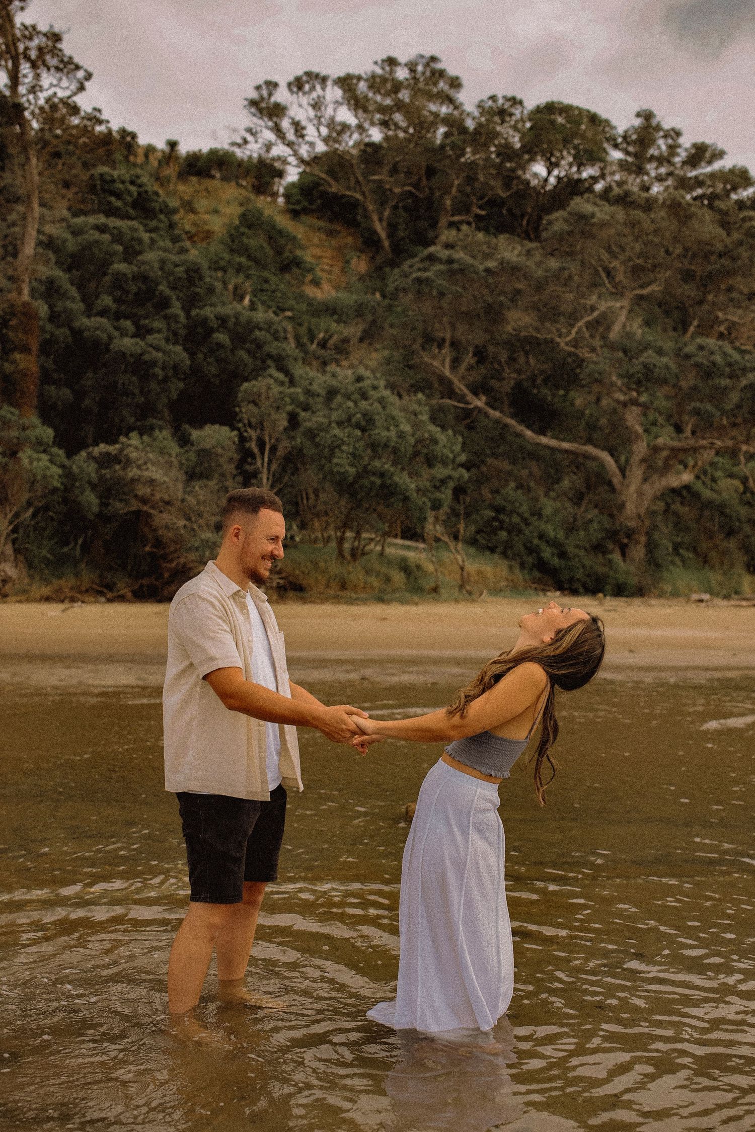 Couples Photographer based in Auckland. Capturing the romance.