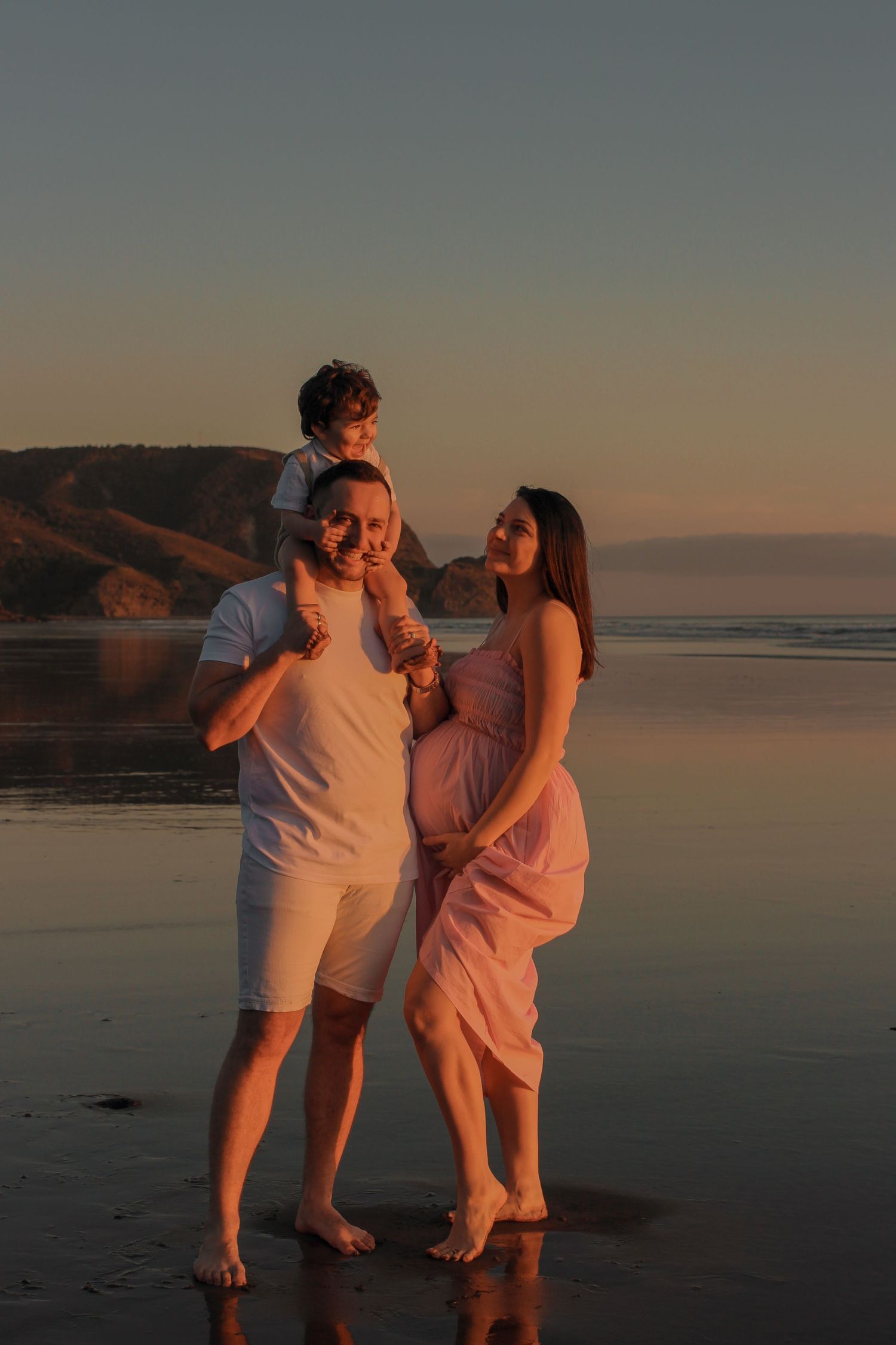 Maternity and family Photography at Piha & Long Bay Beaches, Auckland.