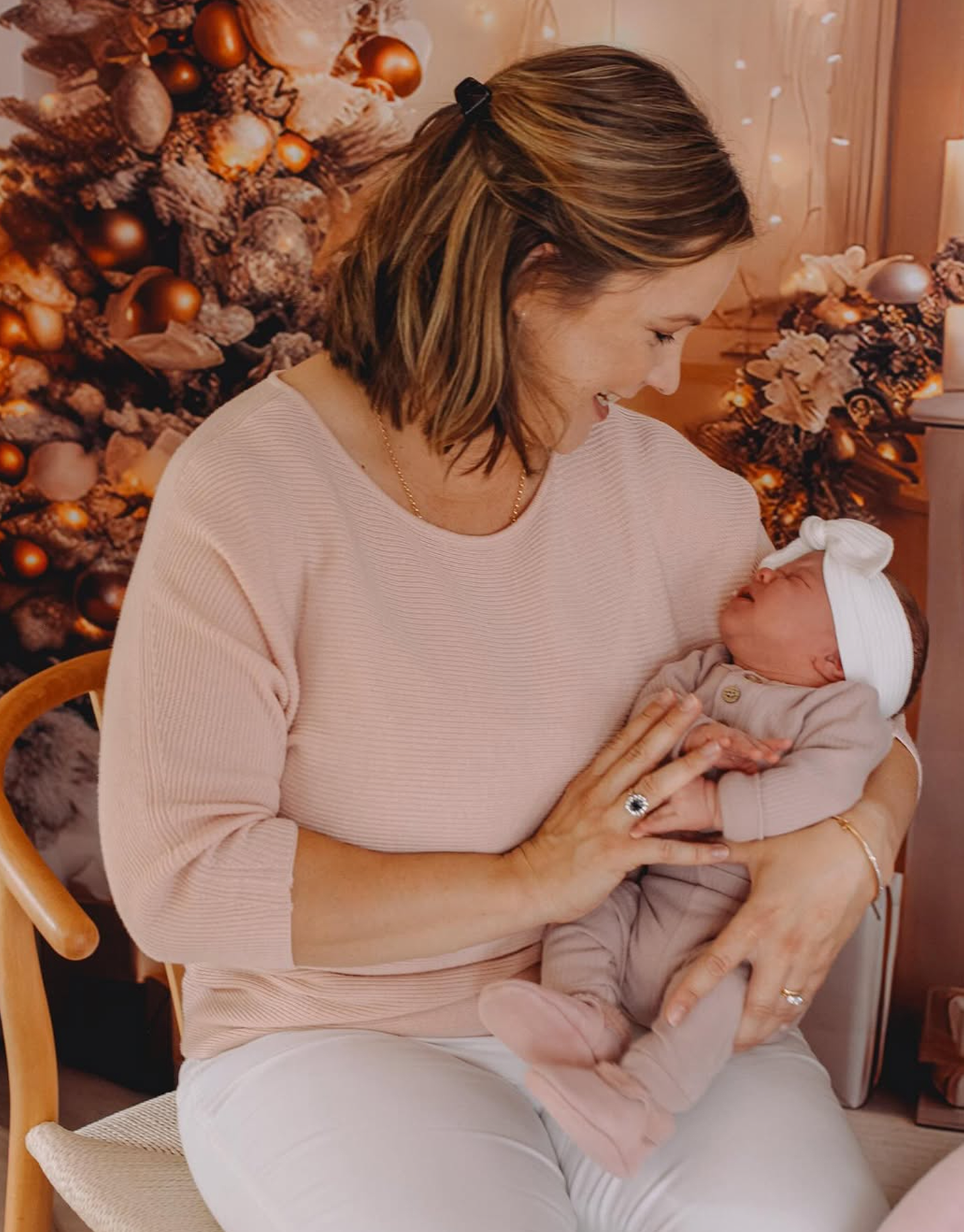 Motherhood mini session, Auckland photography.