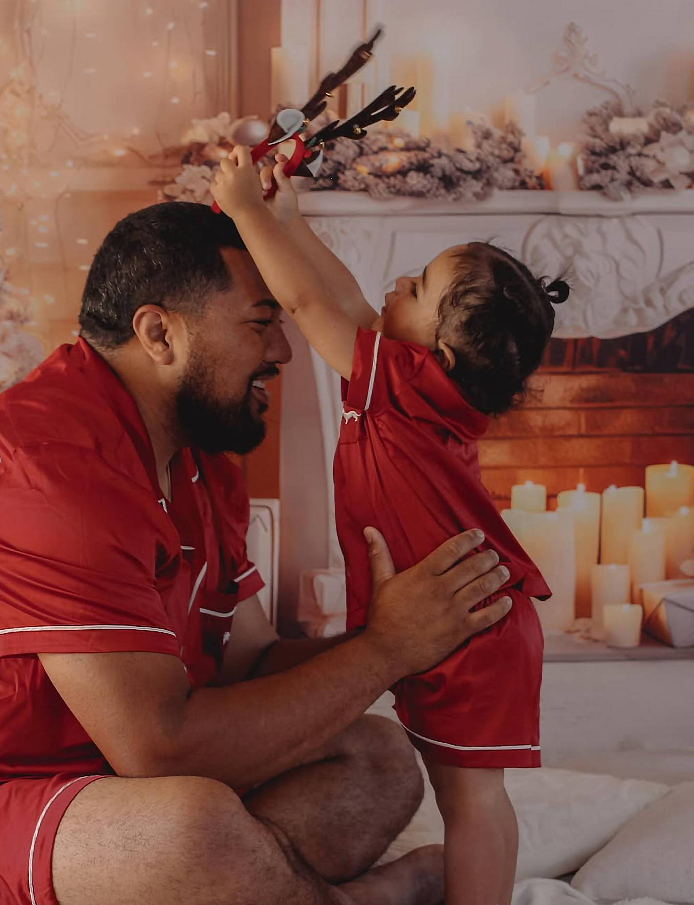 Playful Christmas mini sessions photo studio, Auckland.