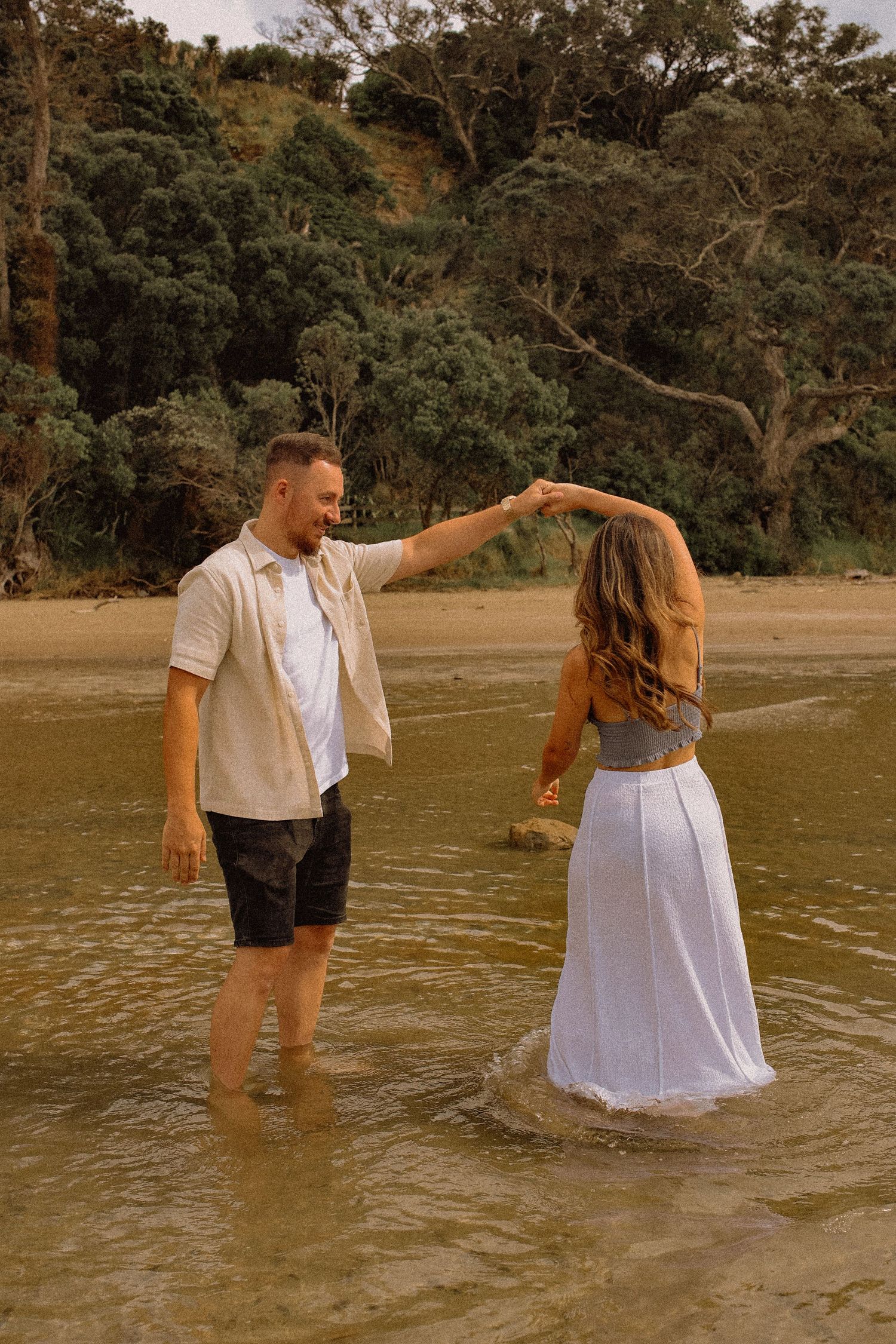 Elopement Photographer based in Auckland.