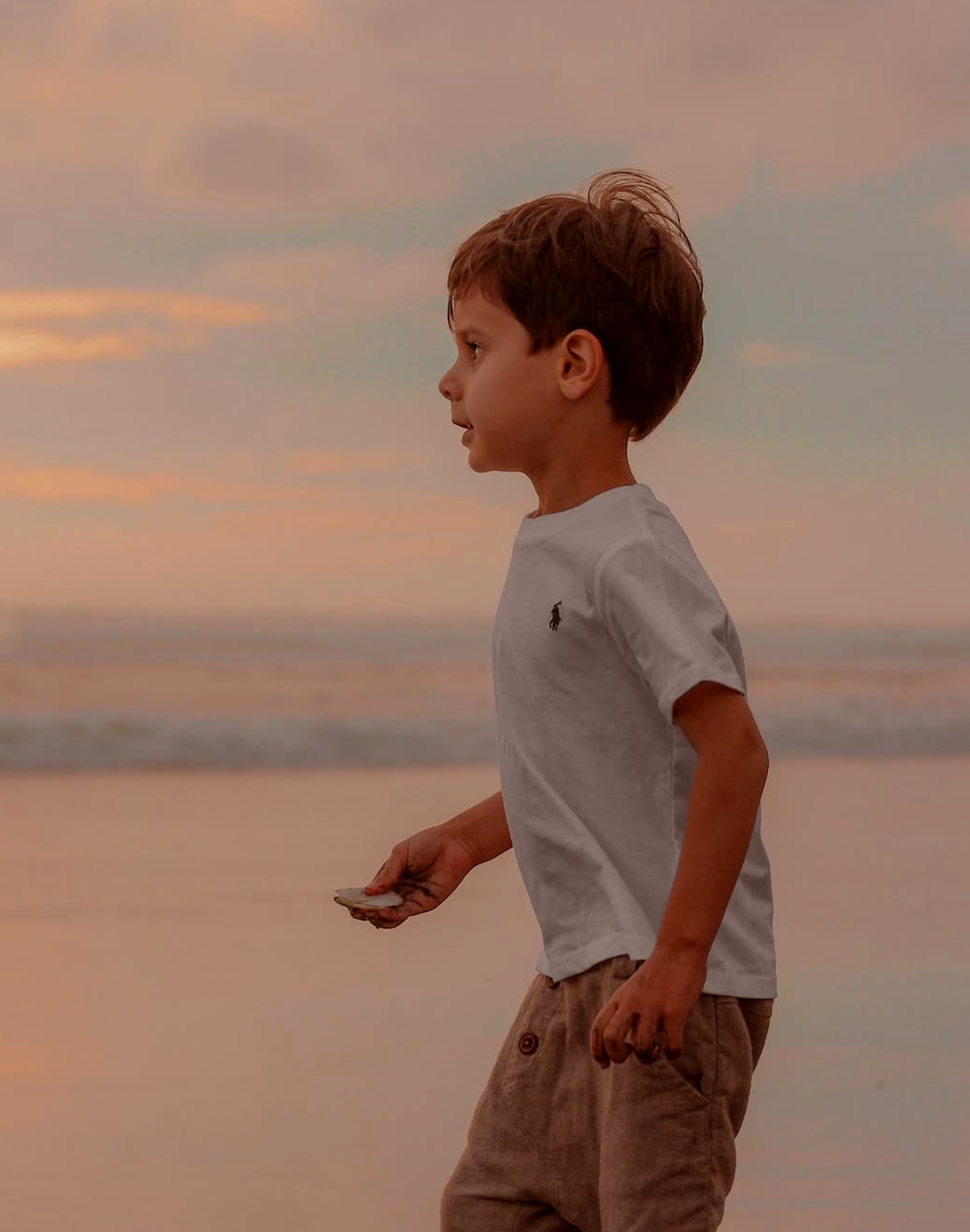 kids-photography-auckland-golden-petals.jpg