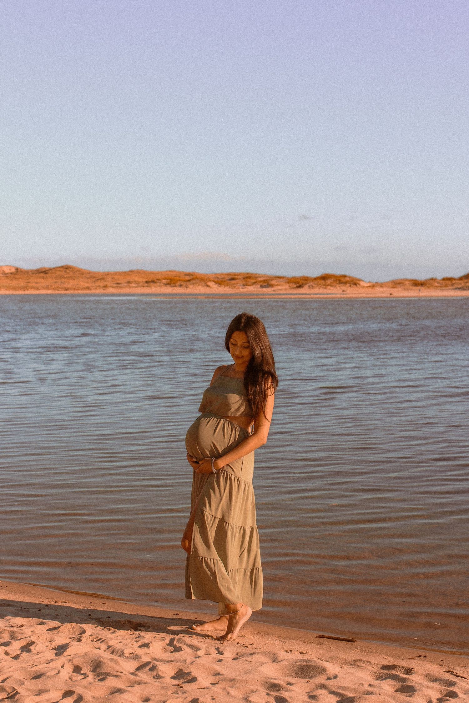 Parkiri beach maternity photoshoot.