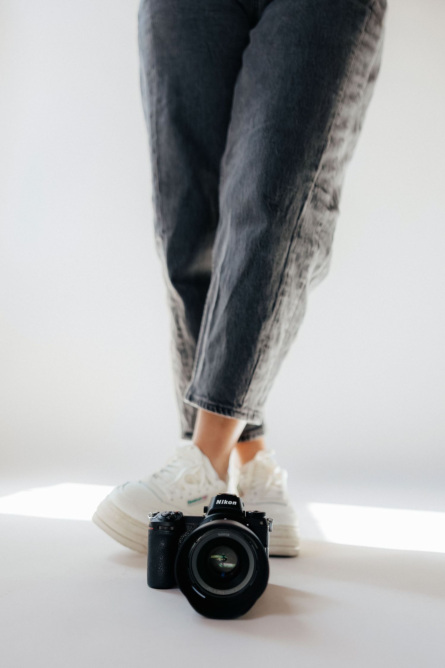 Modern and natural light branding session for entrepreneurs in Des Moines Iowa