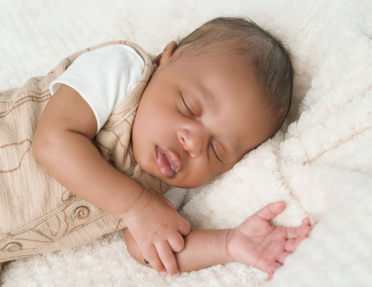 Baby-led newborn photography session

PORTRAITS & CREATIVE