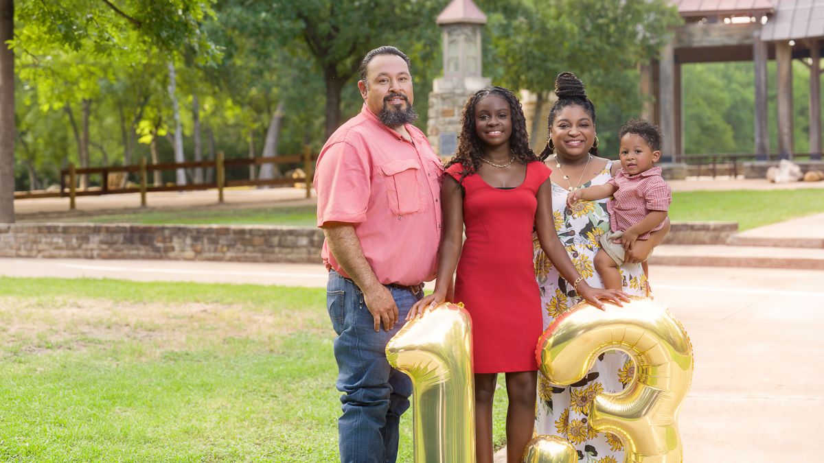 A family’s story, preserved in this season of life. Across Arlington, Mansfield, Grand Prairie, Fort Worth, and the greater Dallas area.