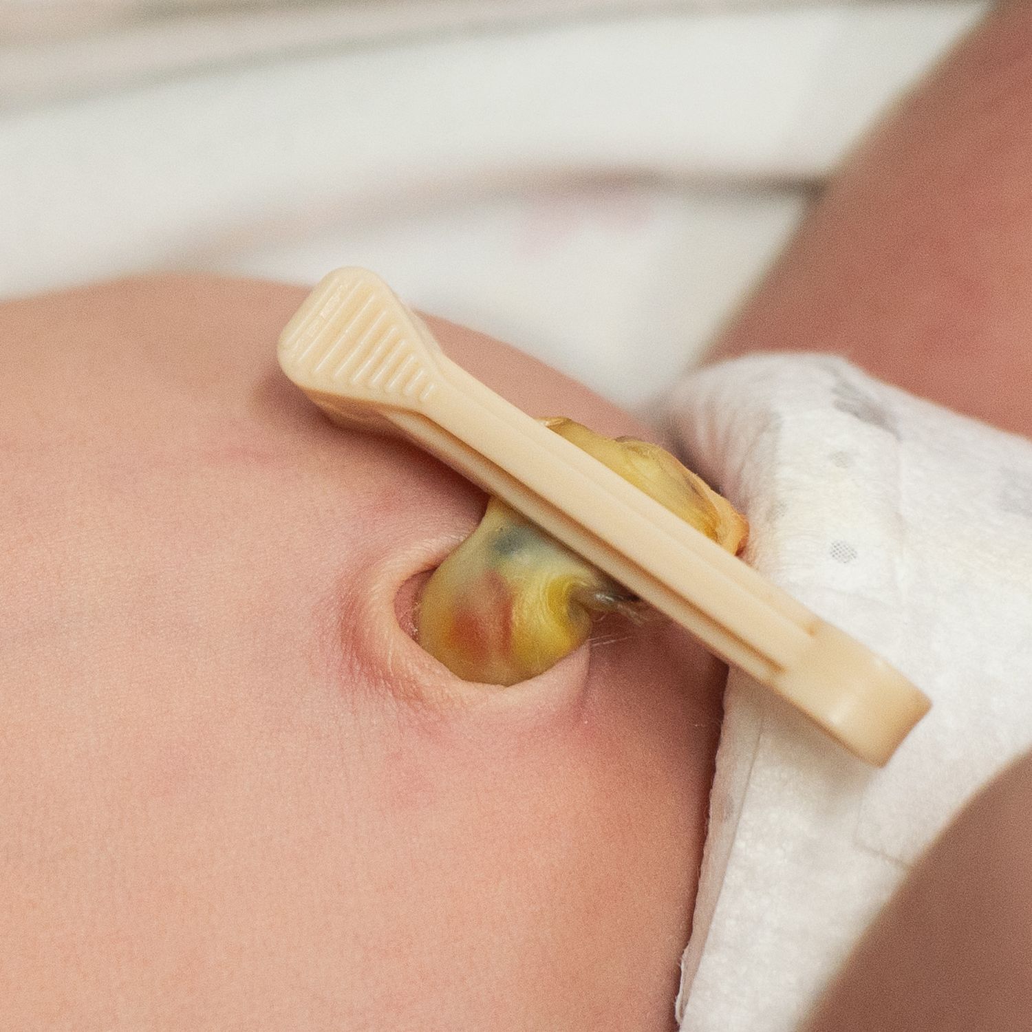 Newborn photographer serving Arlington and DFW