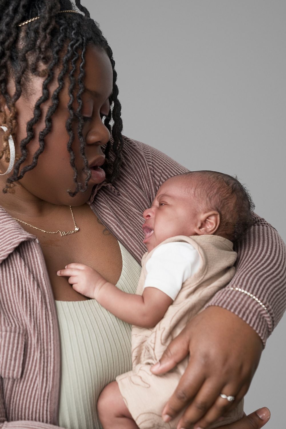 Baby-led newborn photography session - Arlington TX photographer