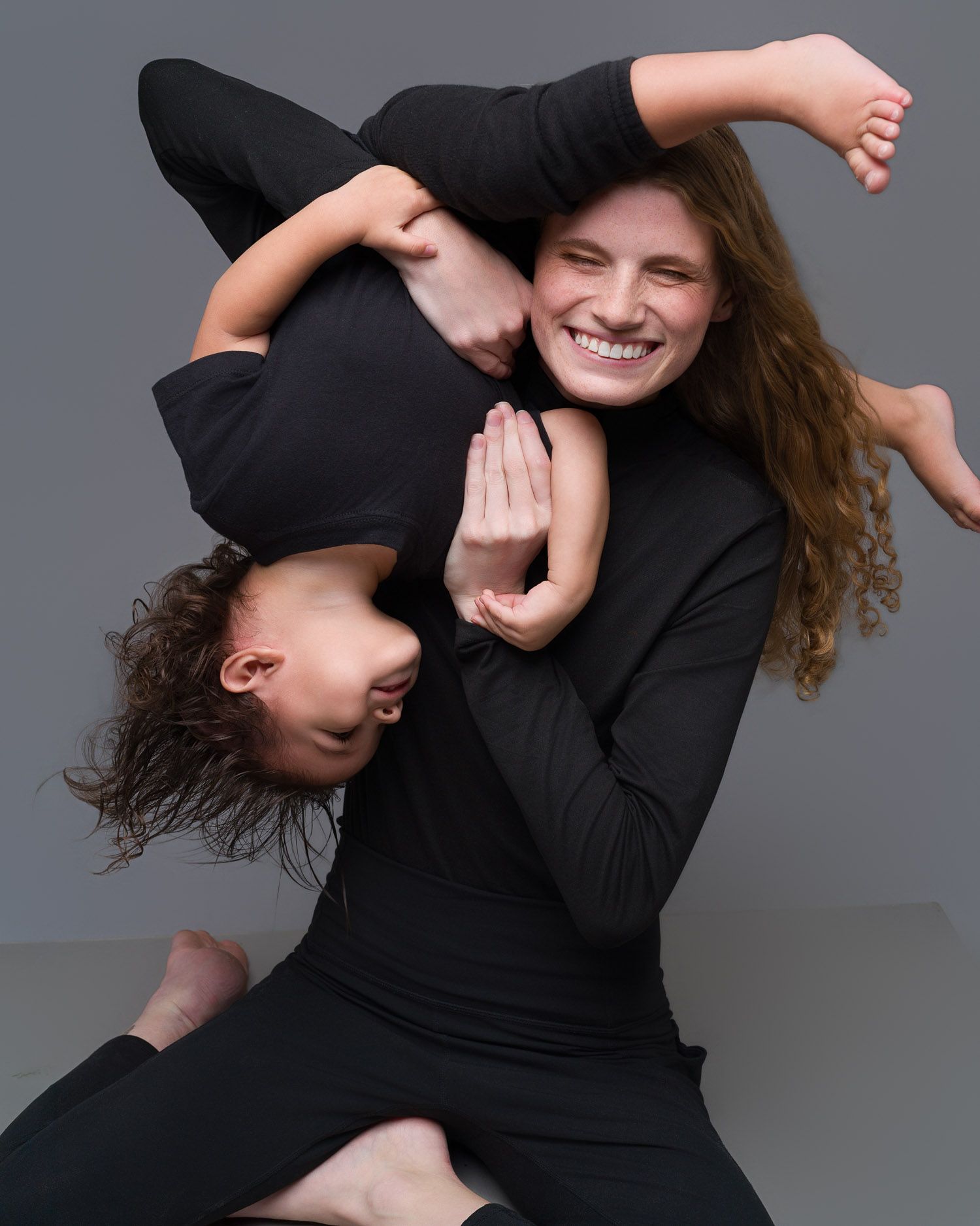Natural family portrait photographer in DFW