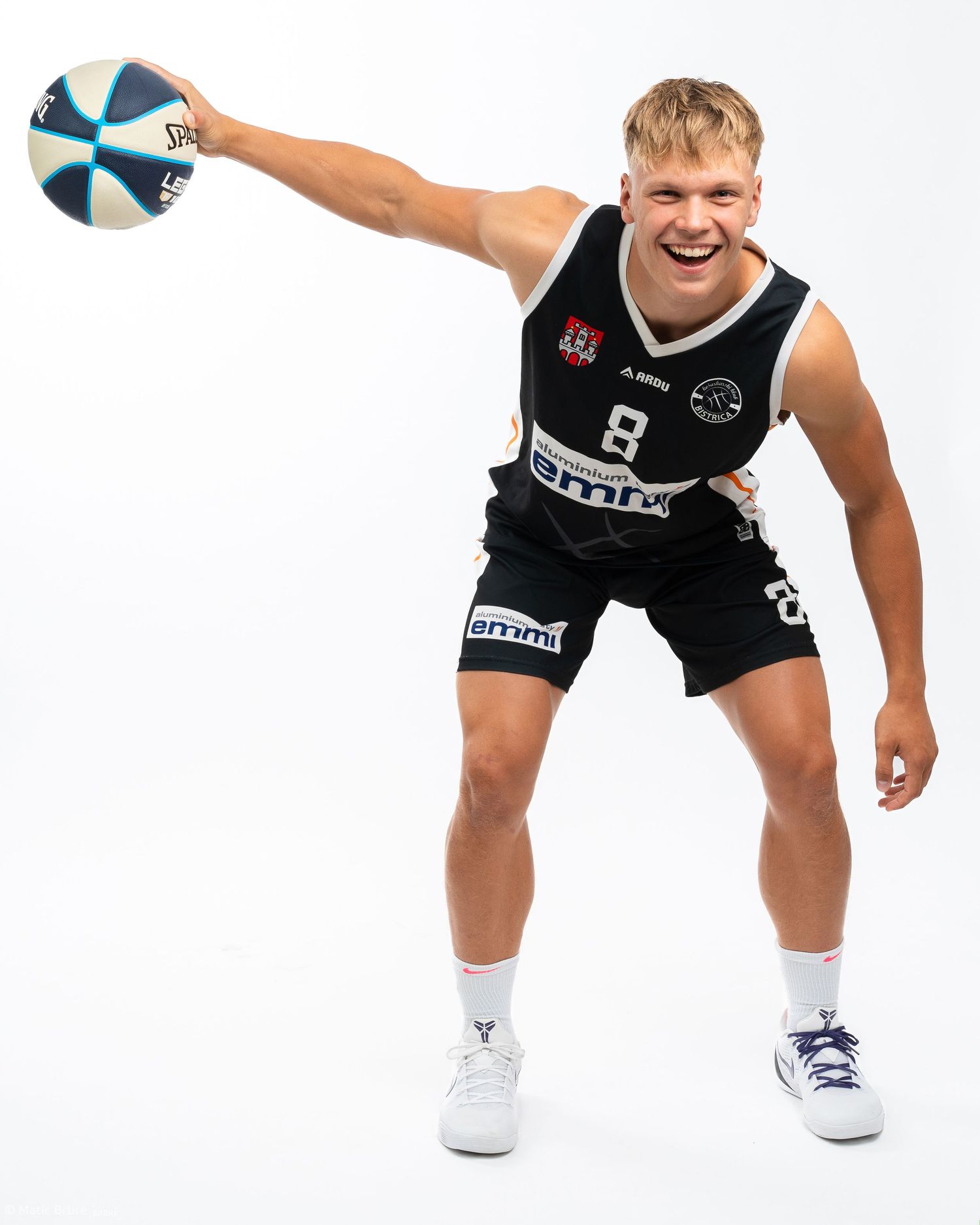 studijski portret išportnikov
