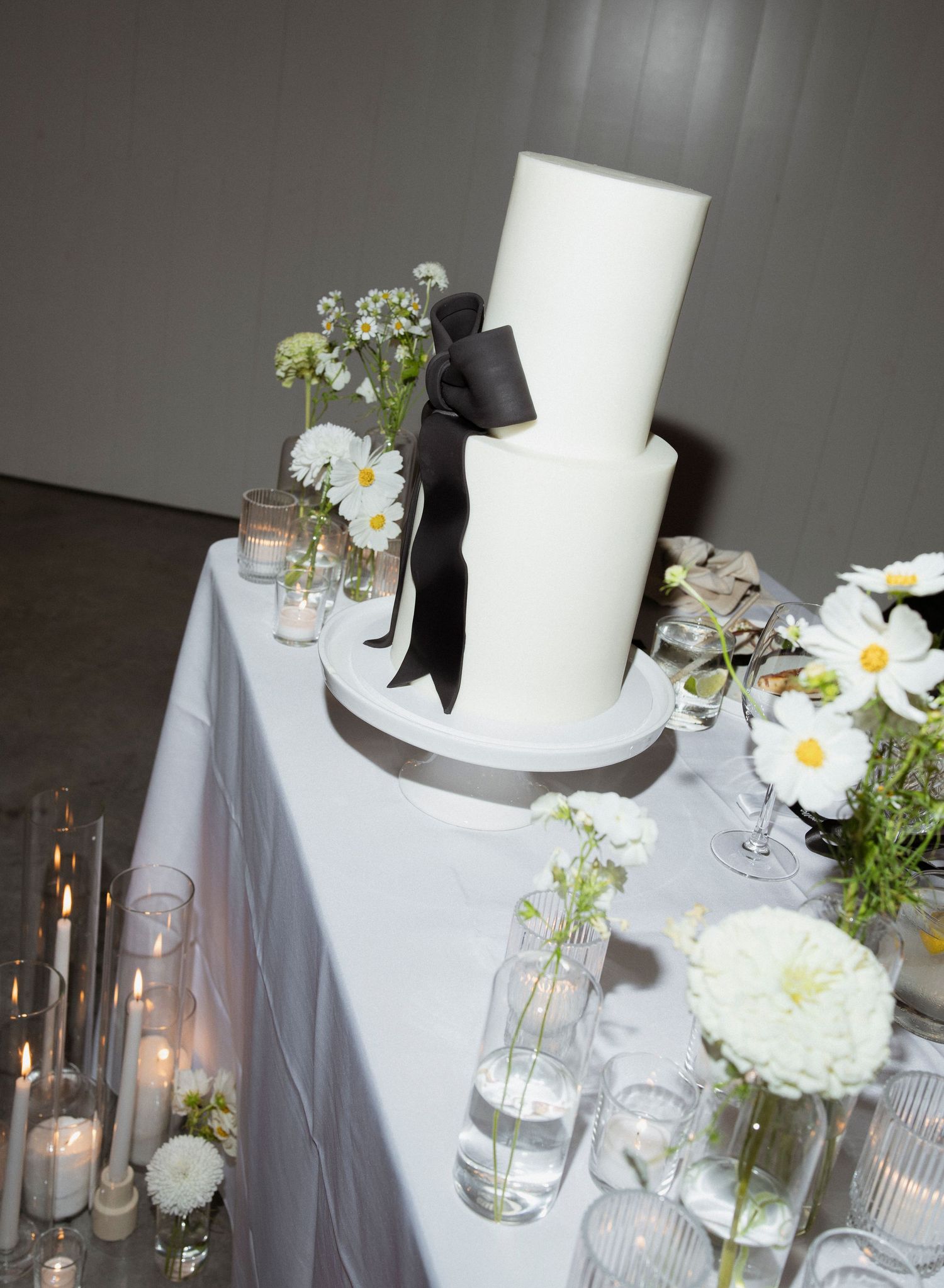 Close up photo of wedding cake with flash.