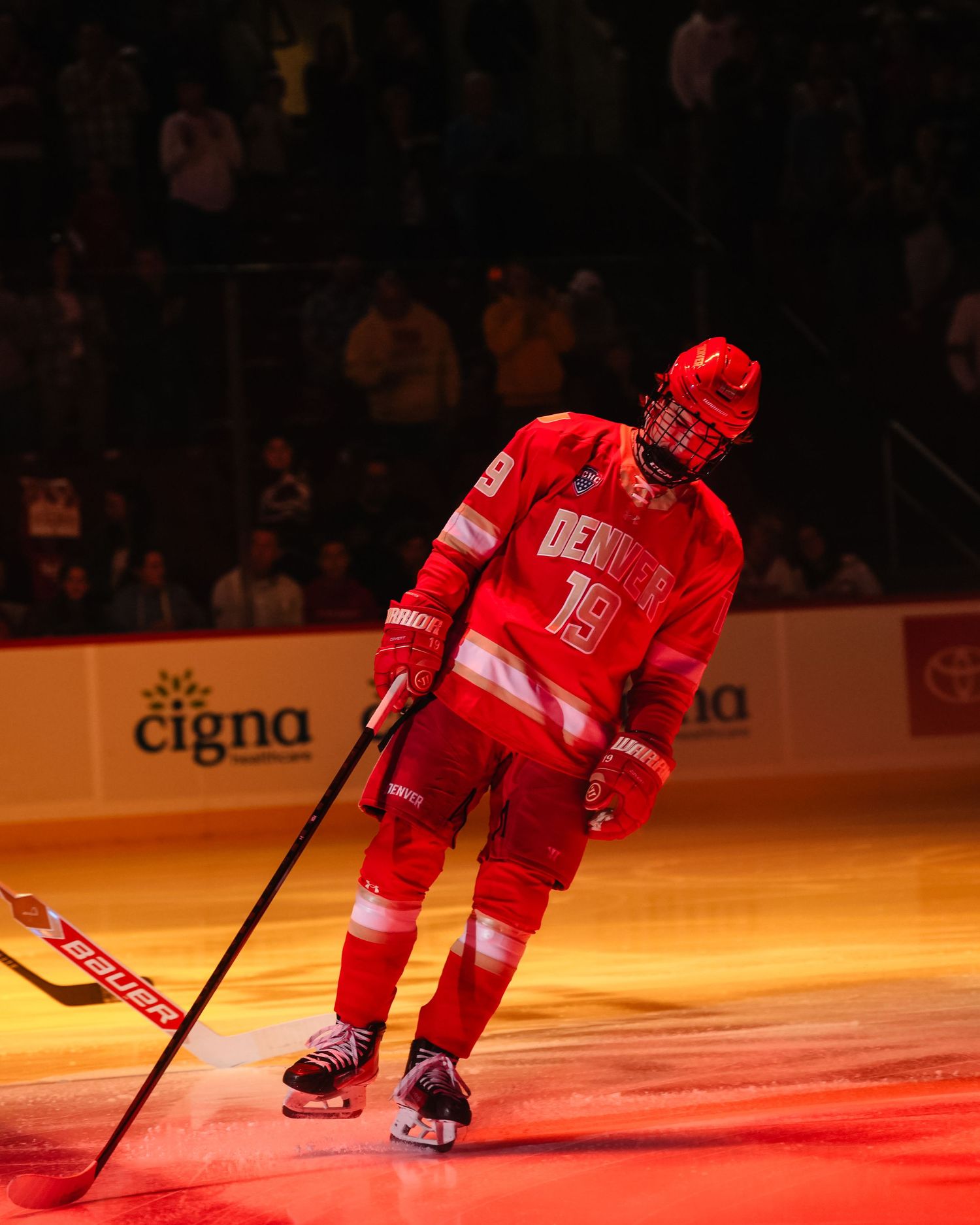 Hockey player in red jersey.