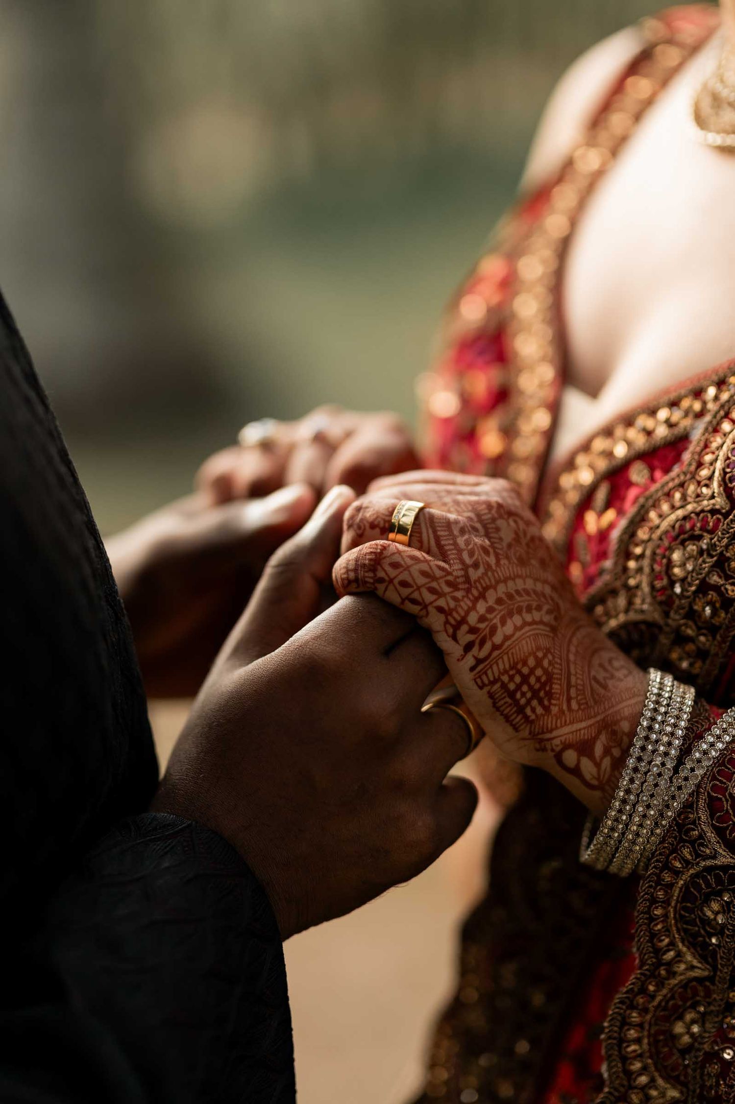 Natural wedding moments captured in Sri Lanka