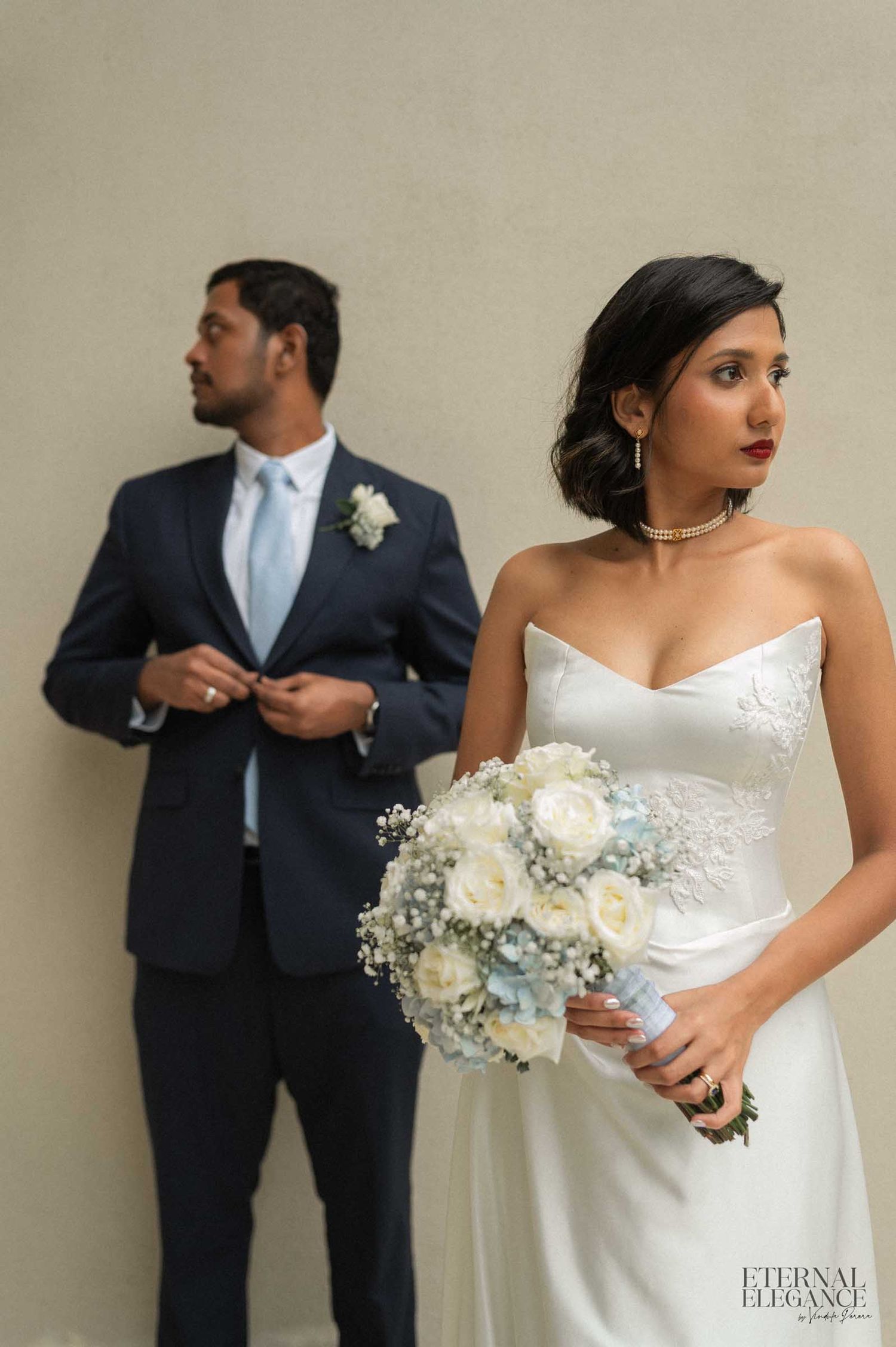 Candid wedding moment between bride and groom in Sri Lanka Natural wedding moments captured in Sri Lanka
