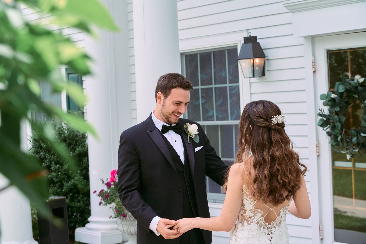 Nelstudios photographs a natural and authentic moment of the bride and groom during the first look at their wedding in Westchester, NY.