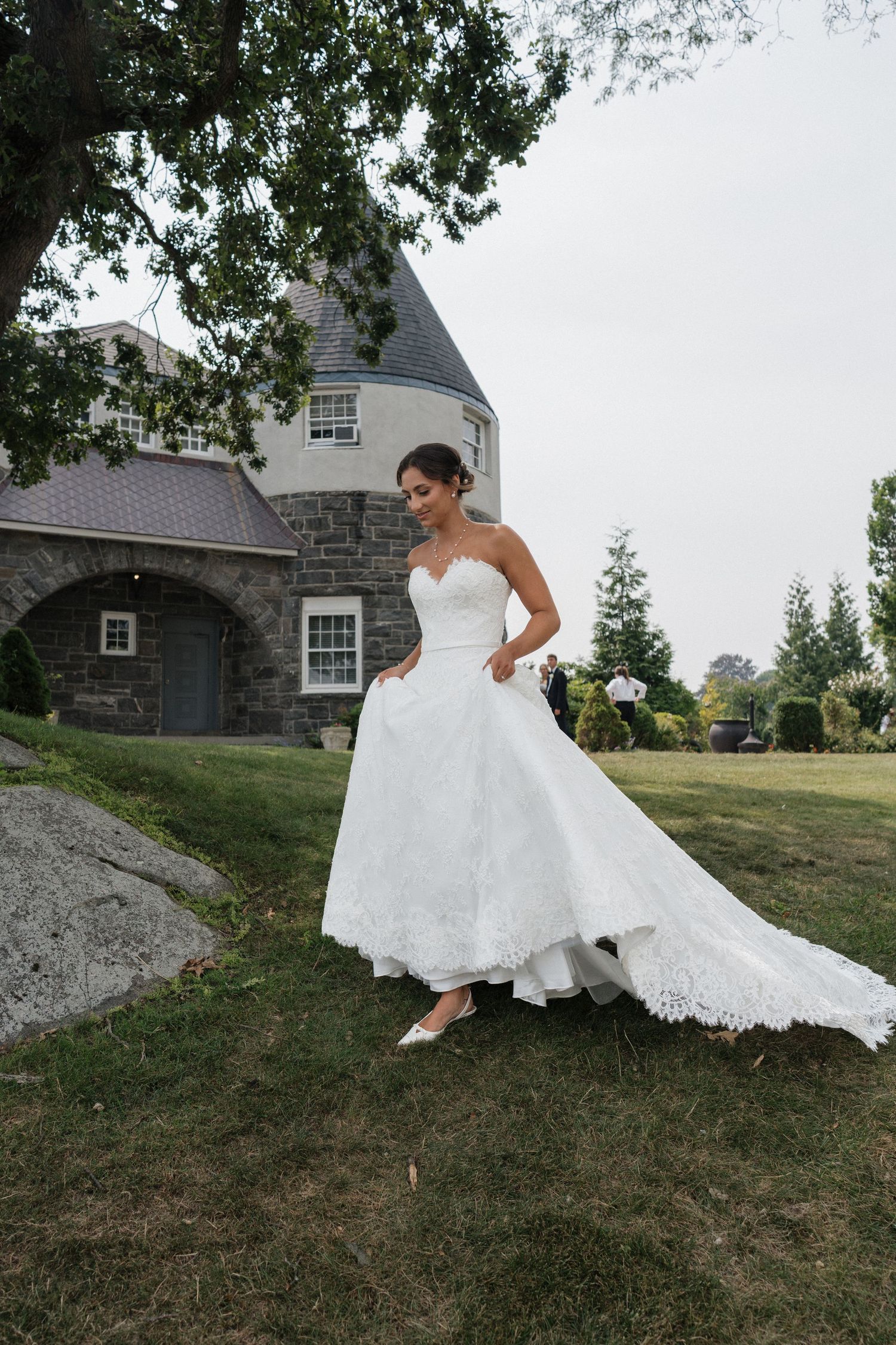 Nelstudios photographs a beautiful bride and her dress  at Whitby Castle, Rye, Westchester, NY.