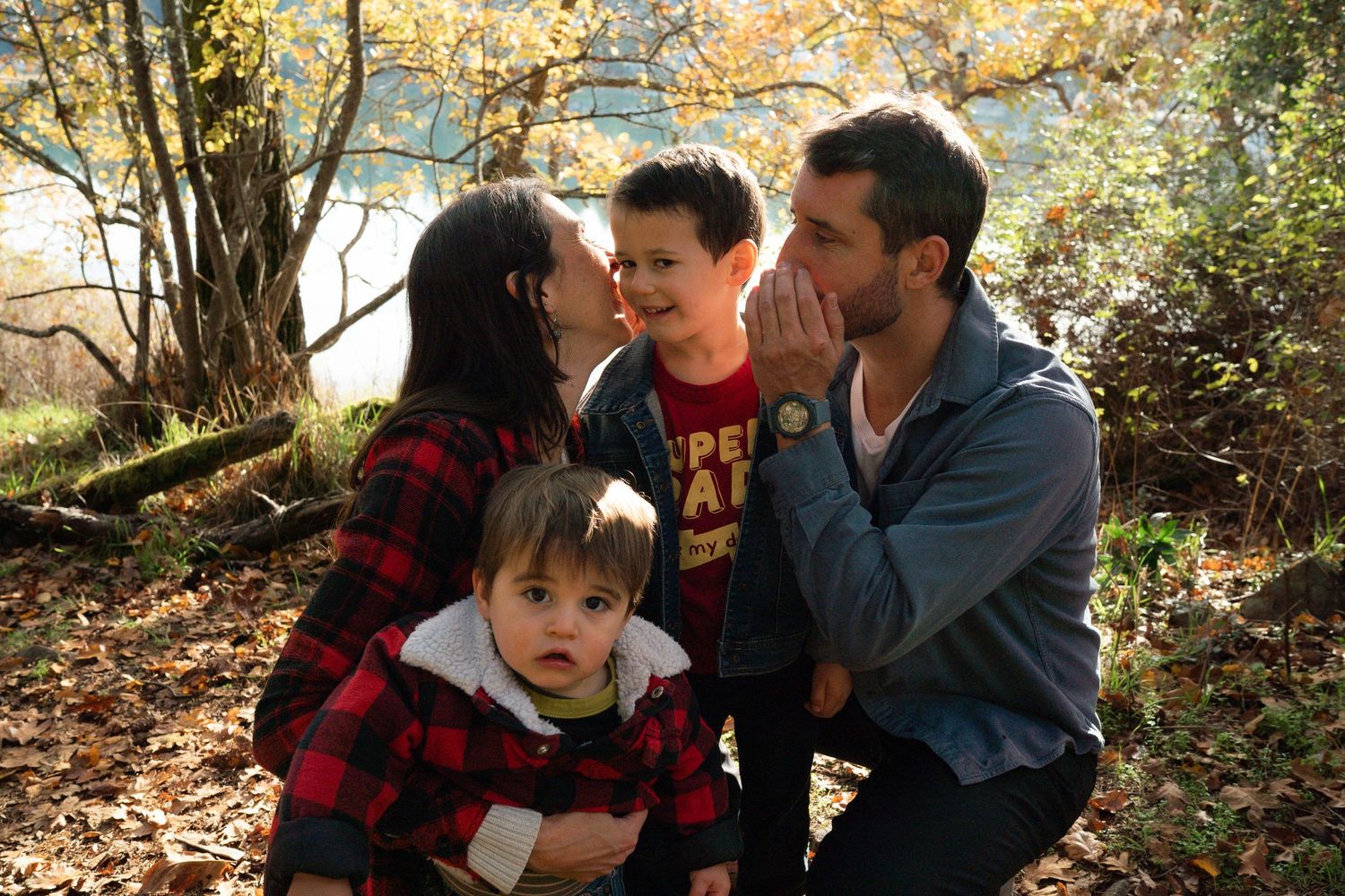 Nanimo, BC family photographer capturing the love between family members enjoying the beautiful nature in Nanaimo, BC