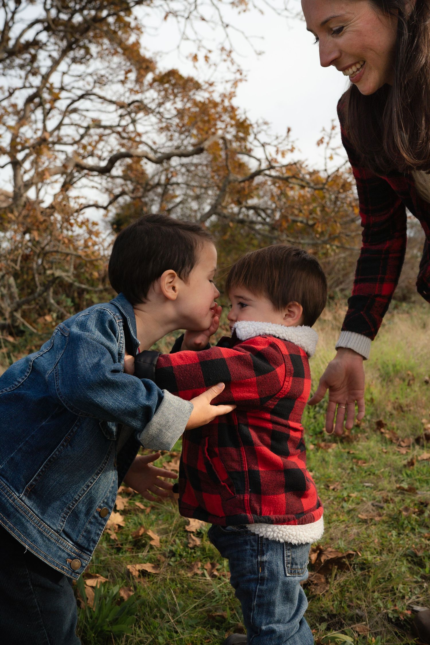Naniamo, BC family photographer capturing a family of four in the beautiful outdoors.
