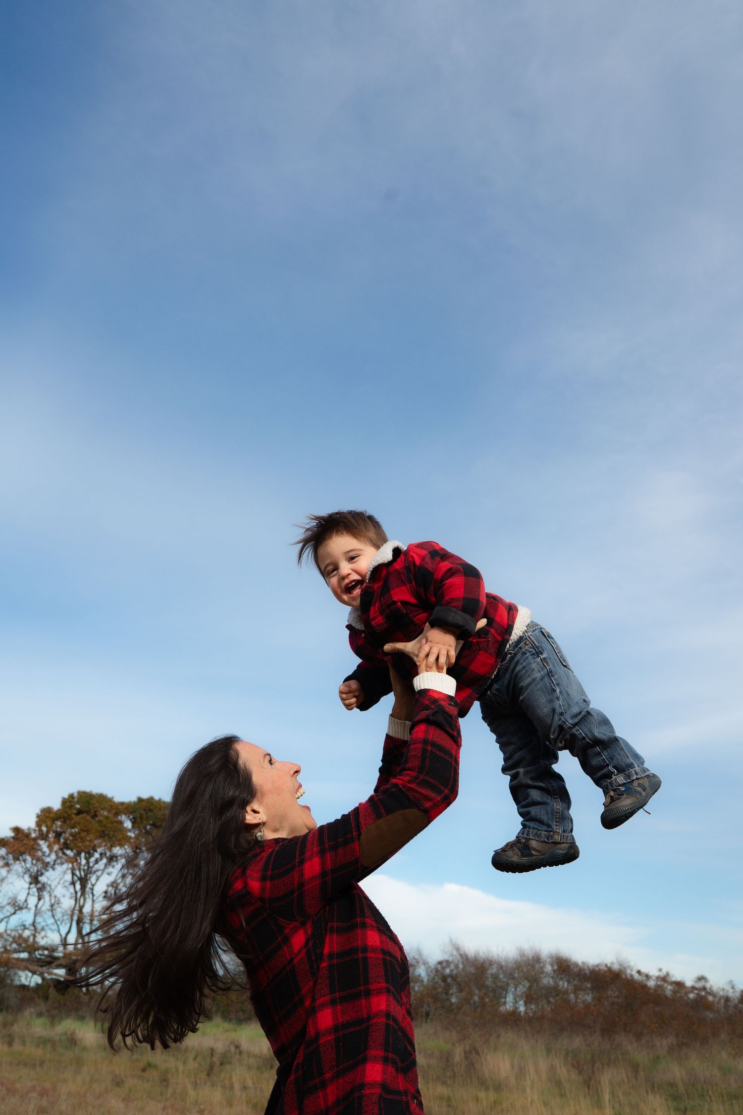 Naniamo, BC family photographer capturing a family of four in the beautiful outdoors.