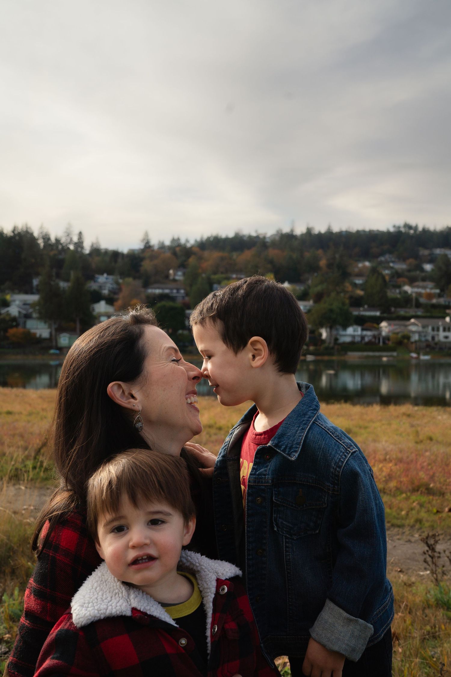 Naniamo, BC family photographer capturing a family of four in the beautiful outdoors.