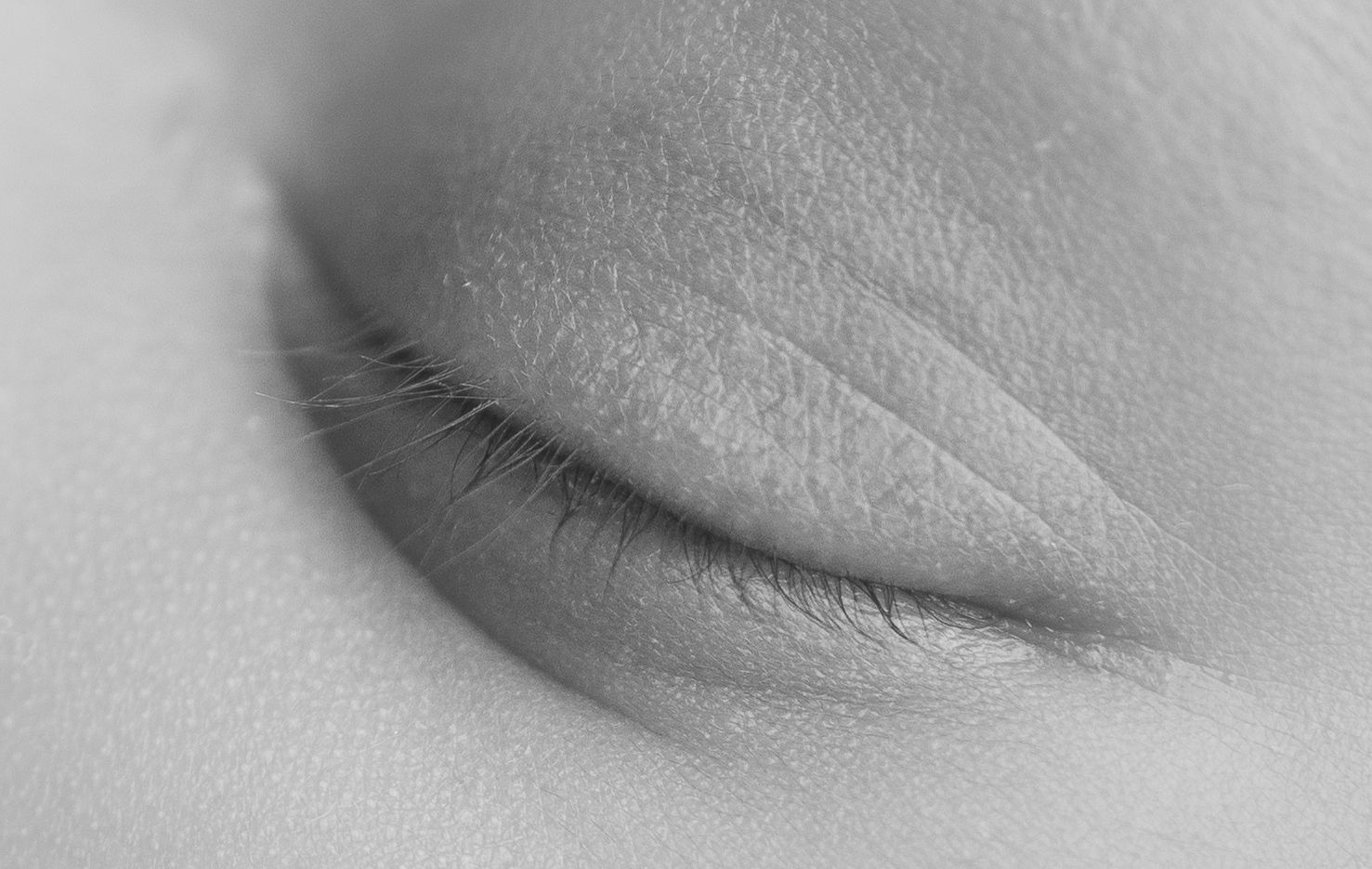 Dramatic macro photo. Southwest Wisconsin Newborn Photos