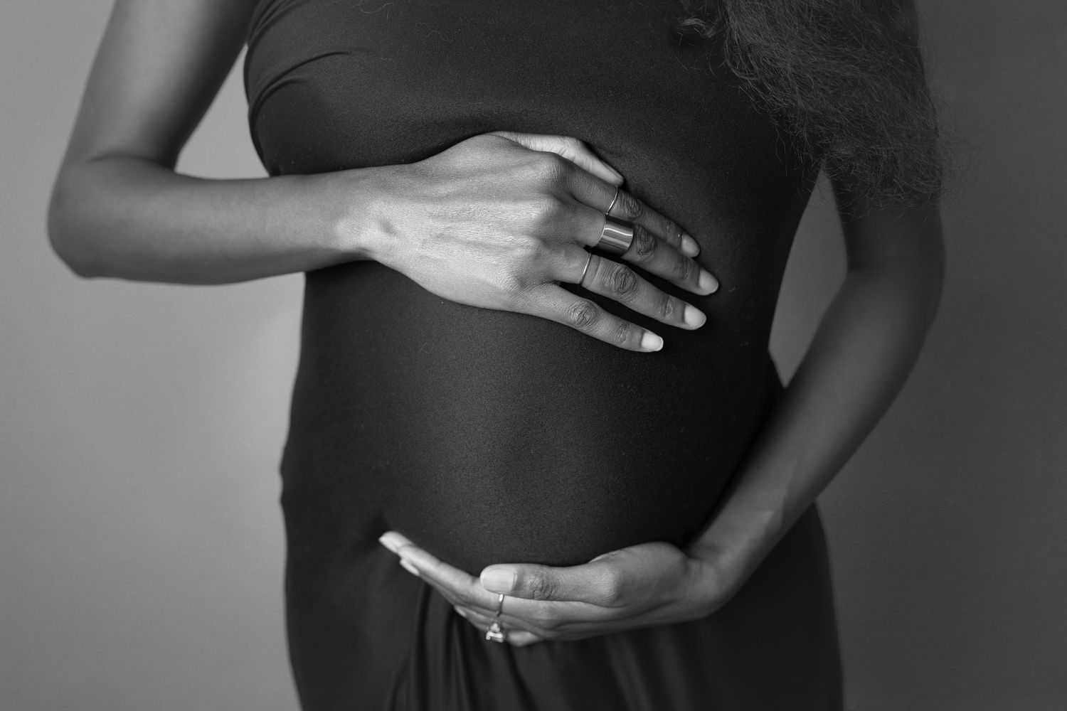 Dramatic maternity photos. Southwest Wisconsin Maternity photos, Madison, WI Verona, Mount Horeb