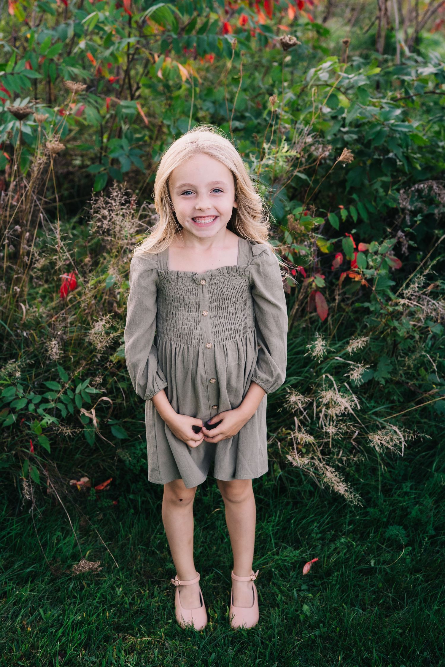 Little girl photo by Hatched Photography, serving Madison, WI and surrounding areas. (Mount Horeb, Verona, Sun Prairie, Dodgeville)