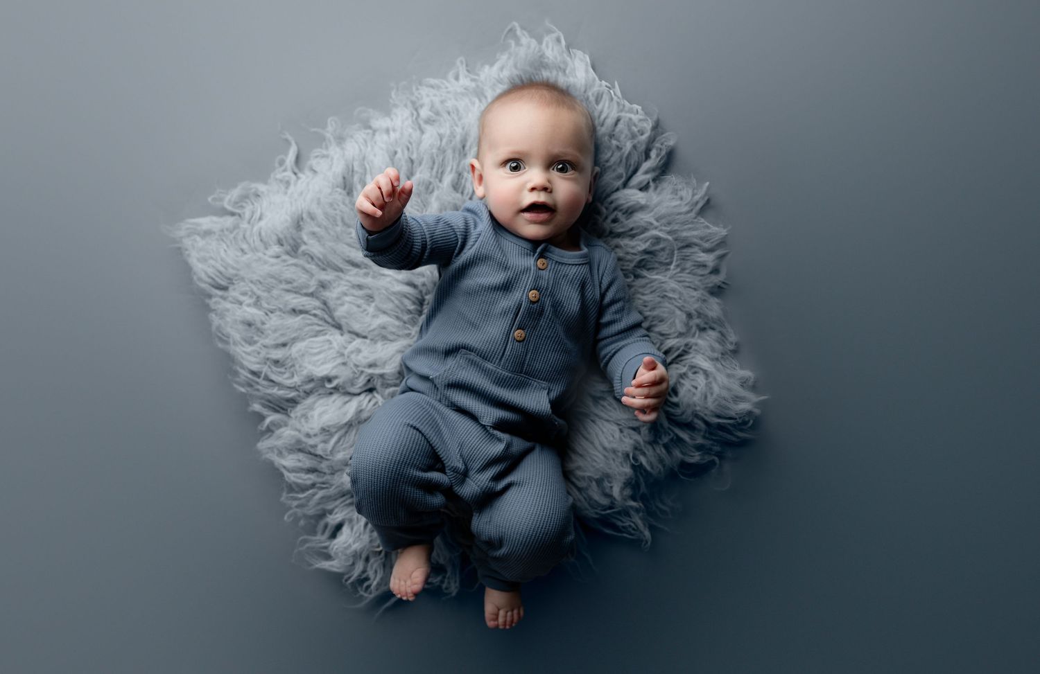 Sitter milestone photo. Hatched Newborn Photography