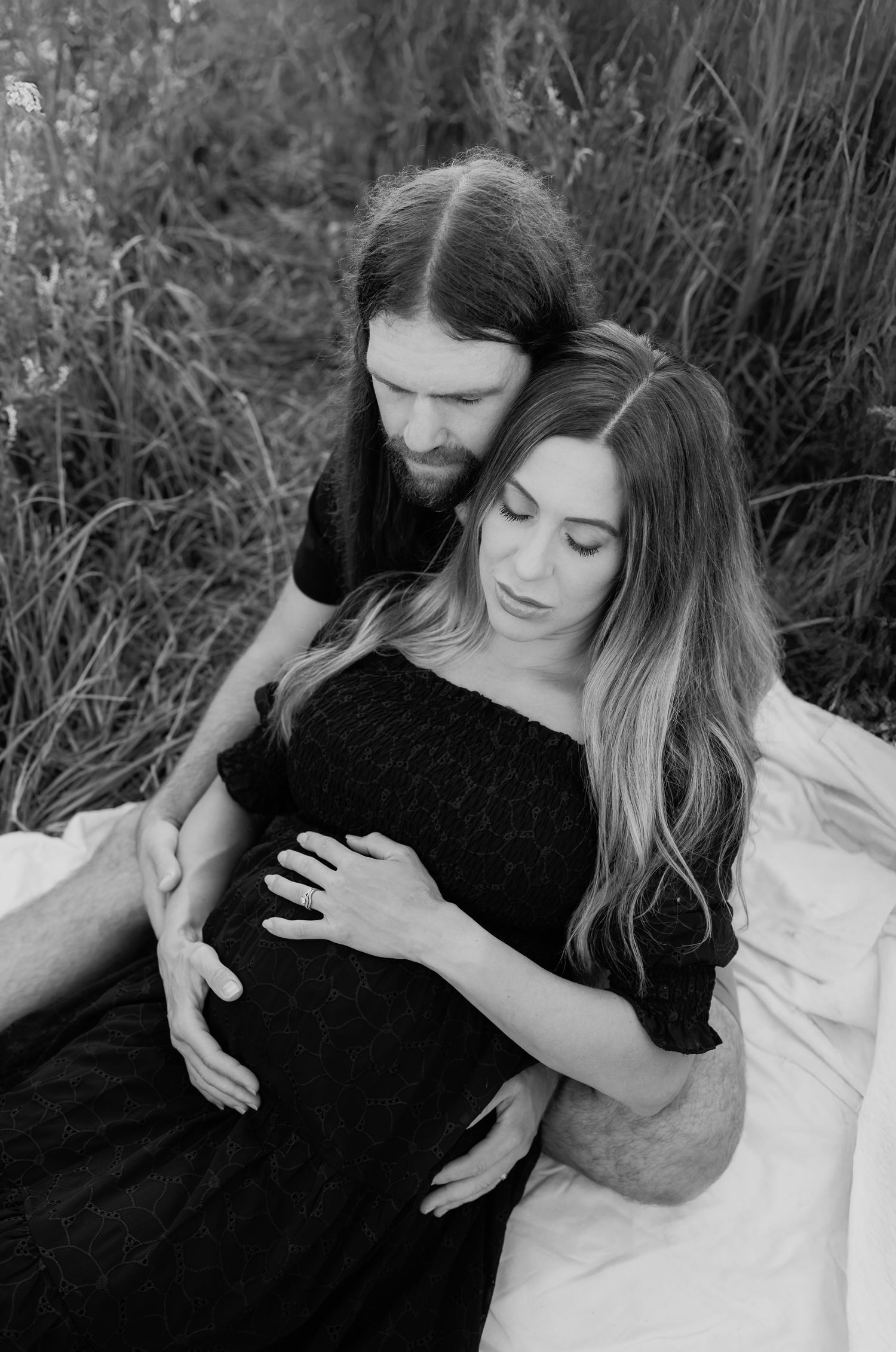 Maternity Photography by Hatched Photography, Serving Madison, Verona, Mount Horeb, Middleton, Sun Prairie and surrounding areas.