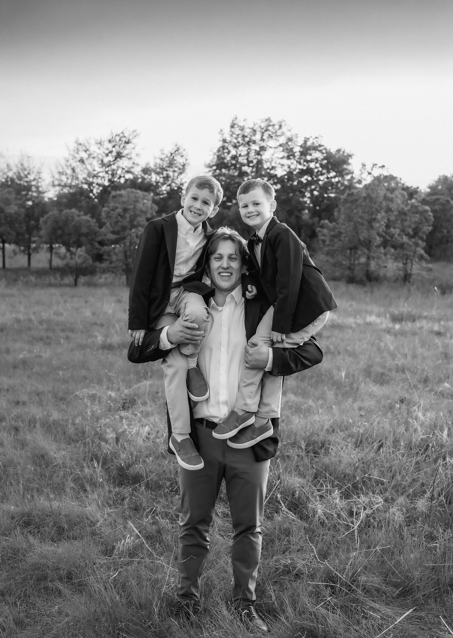 Dad with Boys. Madison, WI Mount Horeb, Wi Verona, WI Newborn Photography